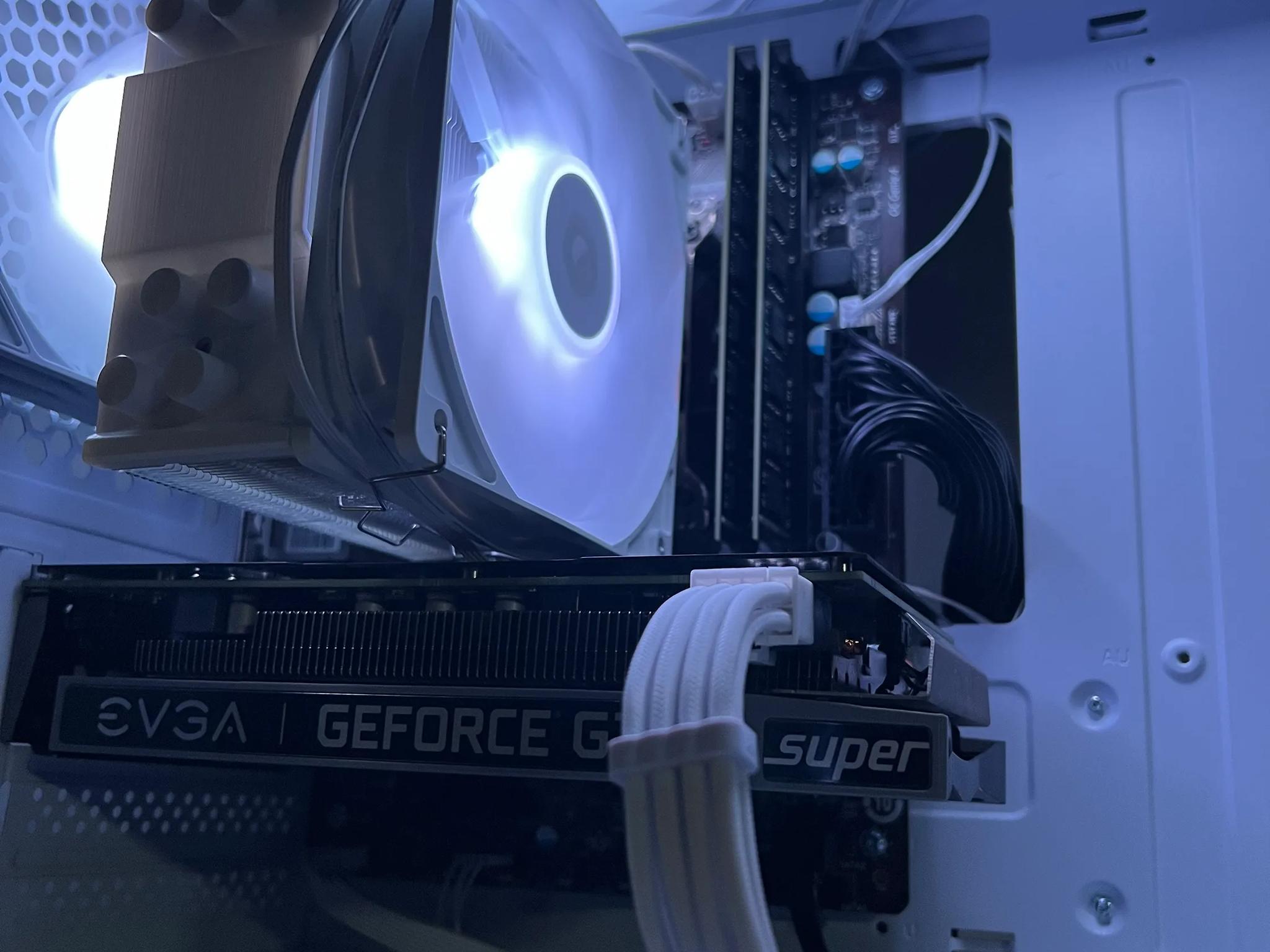 ⚪️🌙Midnight White⚪️🌙 | Budget PC | Intel Core i7 | GTX 1660 Super | 16GB RAM | 1TB SSD