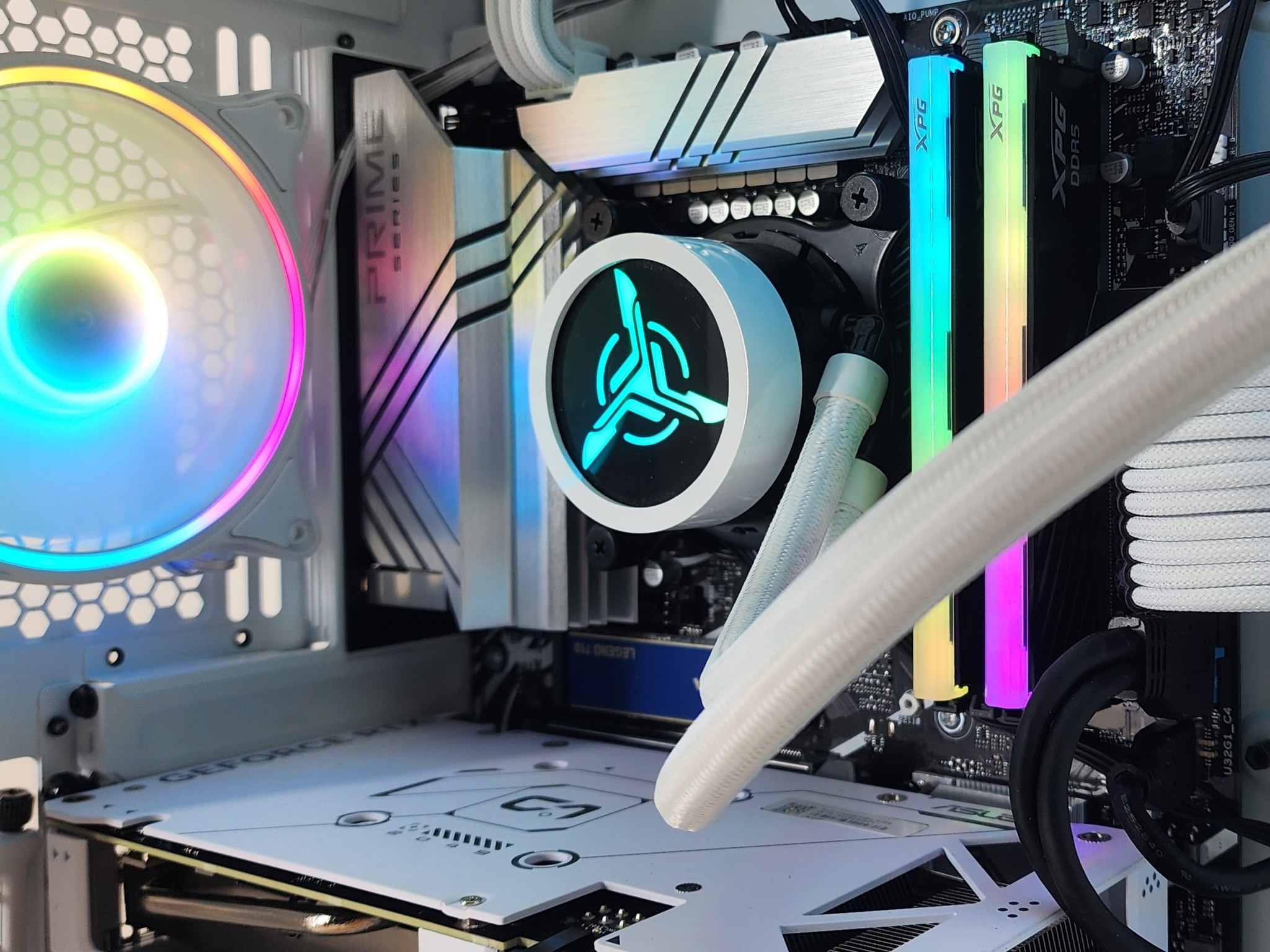 Gaming PC i5-12600KF 32GB RAM 1TB SSD RTX 4060 Ti 8GB Windows 11 Computer