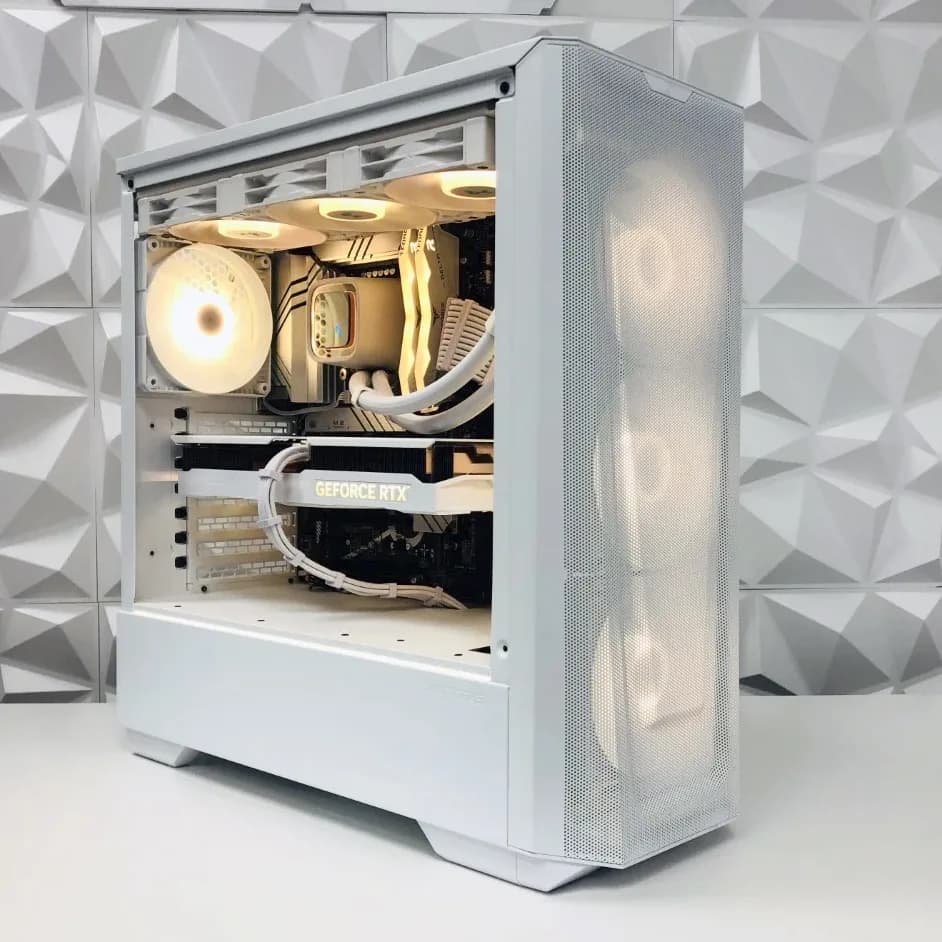 ⚜️The Guardian WHITE Gaming PC⚜️ RTX 4070 12GB | i7-13700KF | 32GB DDR5 | 1T M.2 | Windows 11 Home