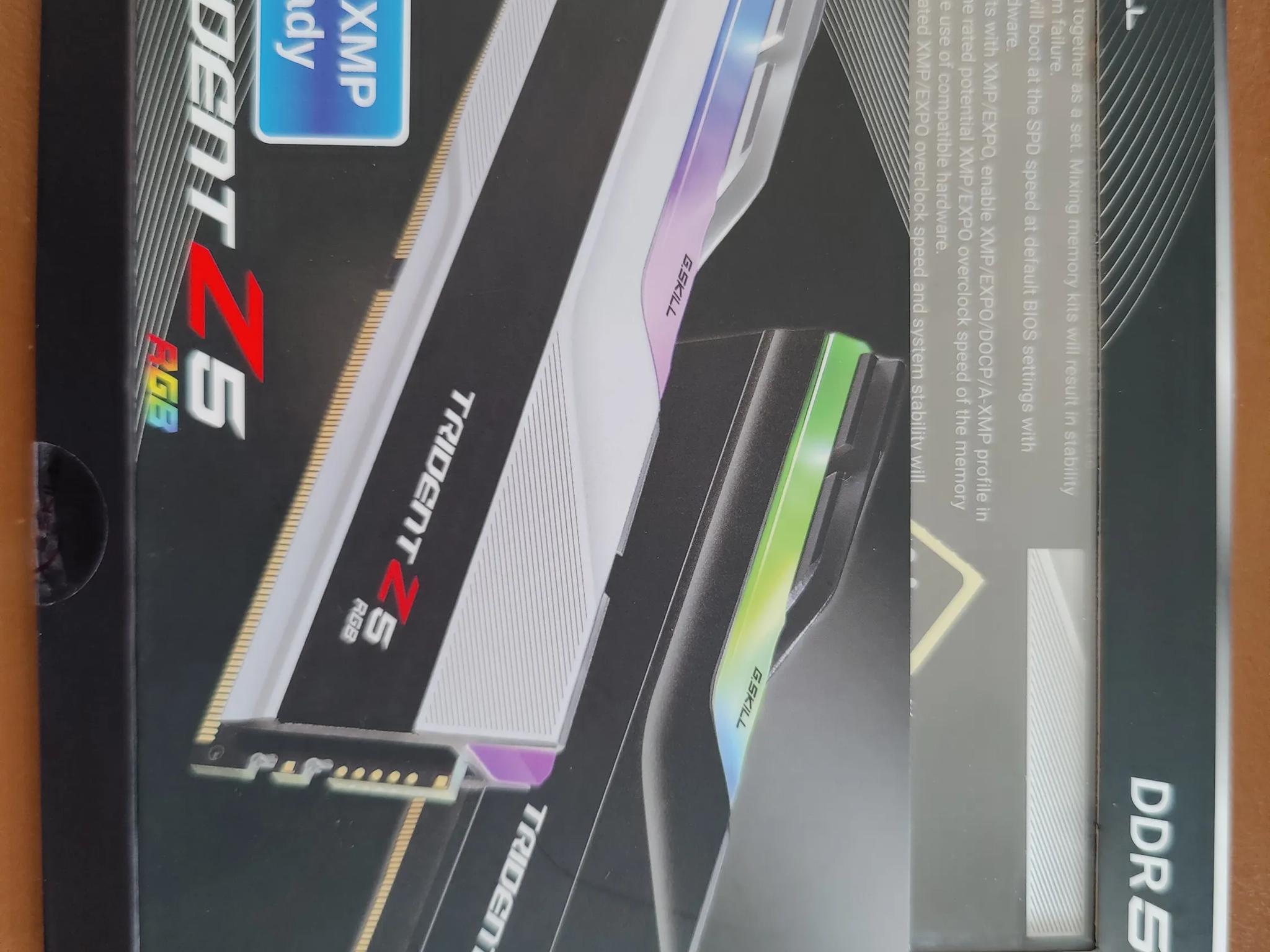 G. skill Trident z 5 rgb (6400 mhz, 32-39-39-102) 32 gb