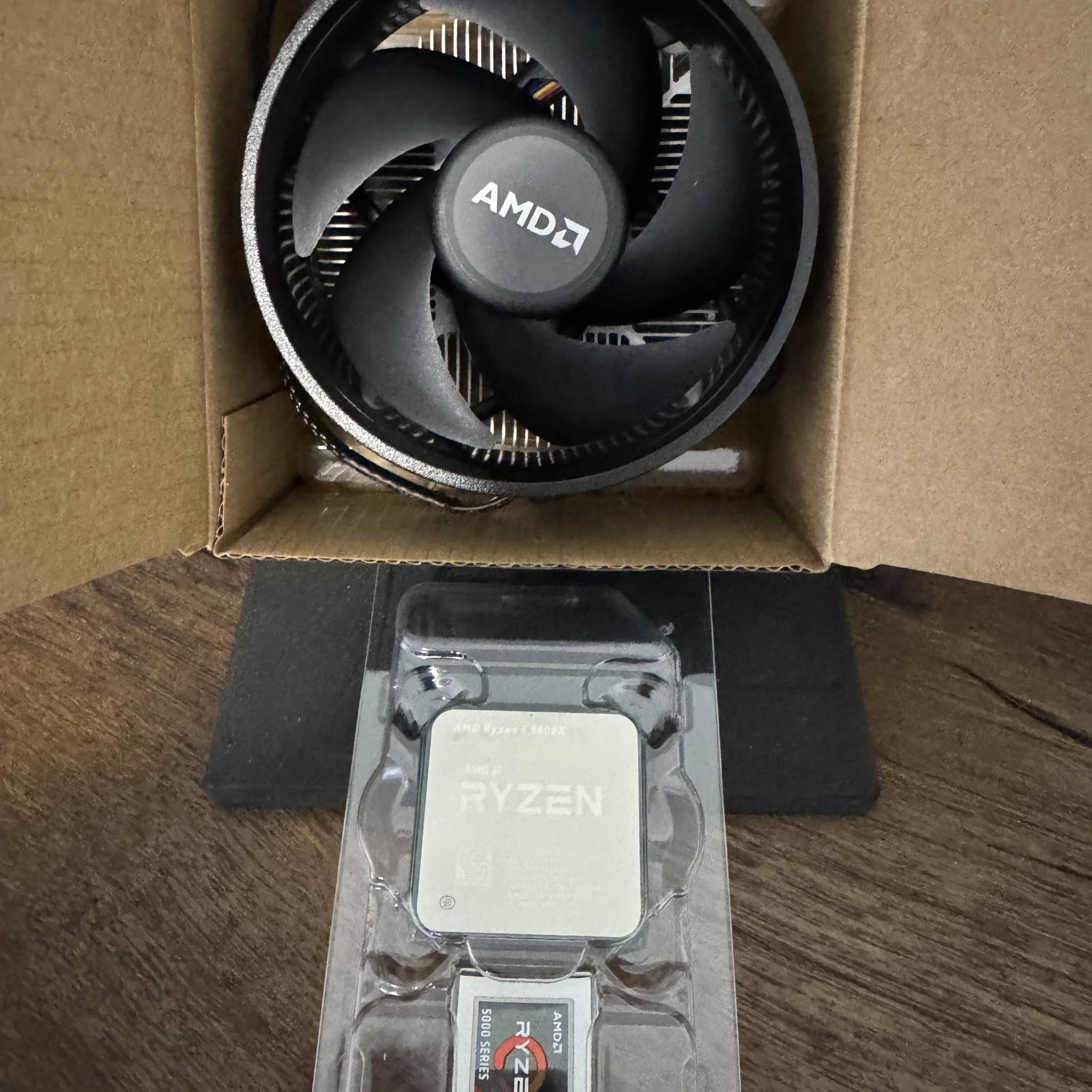 AMD Ryzen 5 5600X 6-core, 12-thread unlocked desktop processor with Wraith Stealth cooler