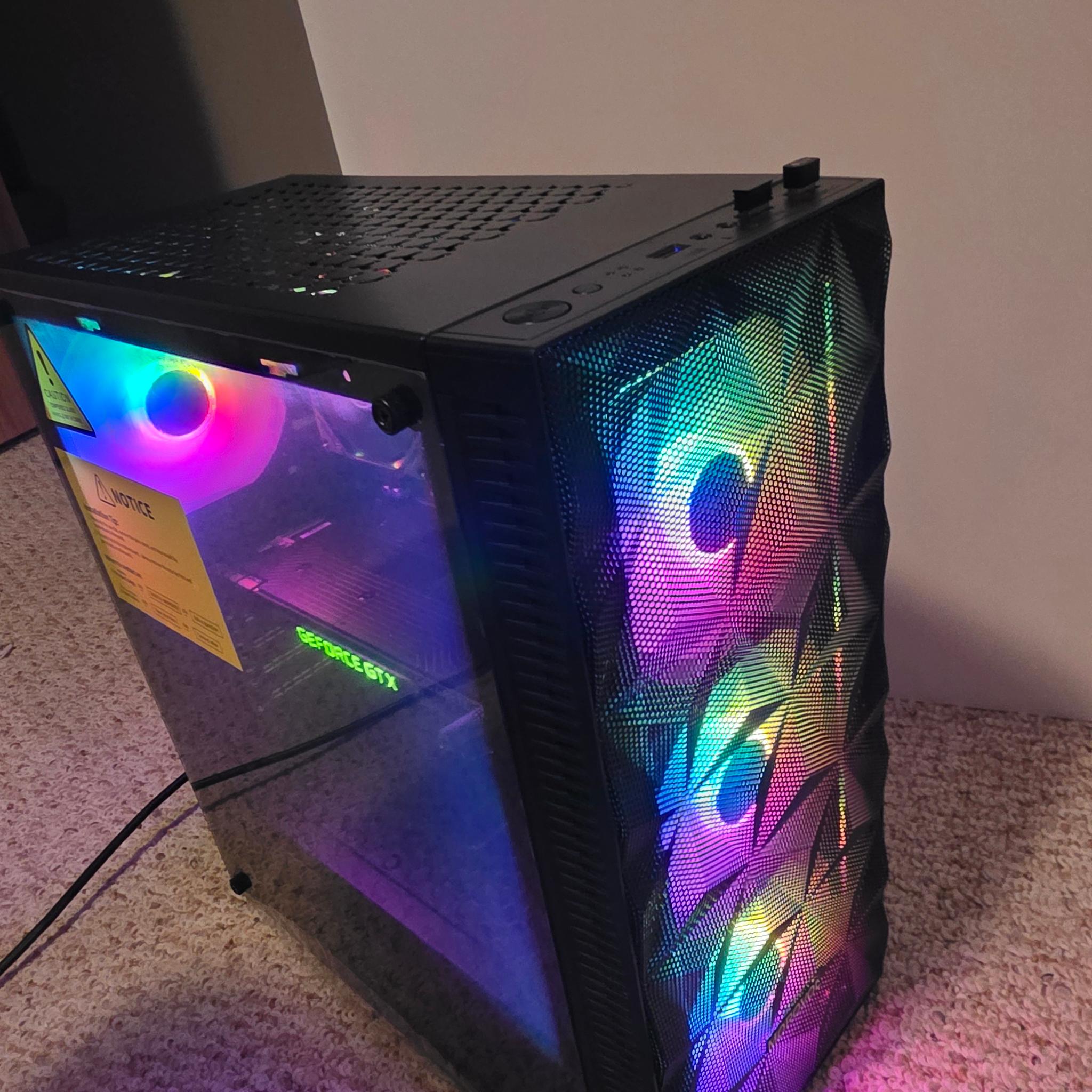 Budget Gaming Pc | Gtx 1080 | i7-3770K | 32gb Ram |250gb SSD |