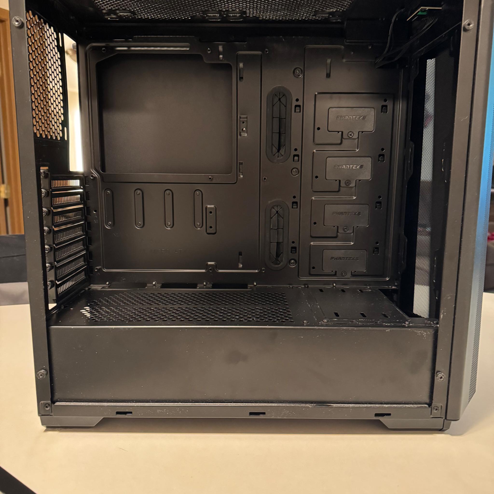 Phanteks Eclipse P400A Mid-Tower PC Case + 3 Corsair LL120 Fans