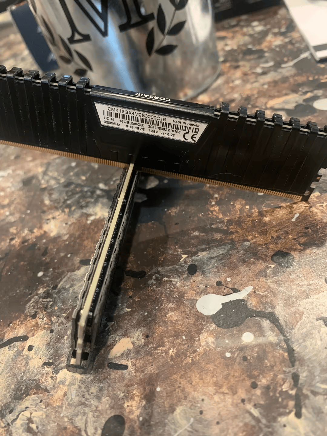 Corsair vengeance  16 GB 3200 MHz (2 x 8 GB) DDR4