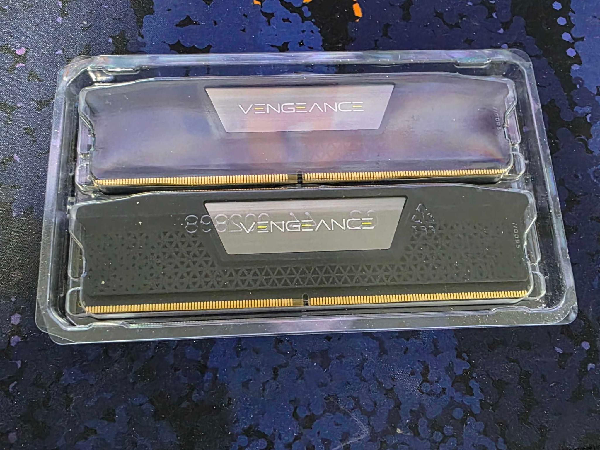 Corsair DDR5 2X16GB 5600MHZ Vengeance DRAM (Intel XMP Ready)