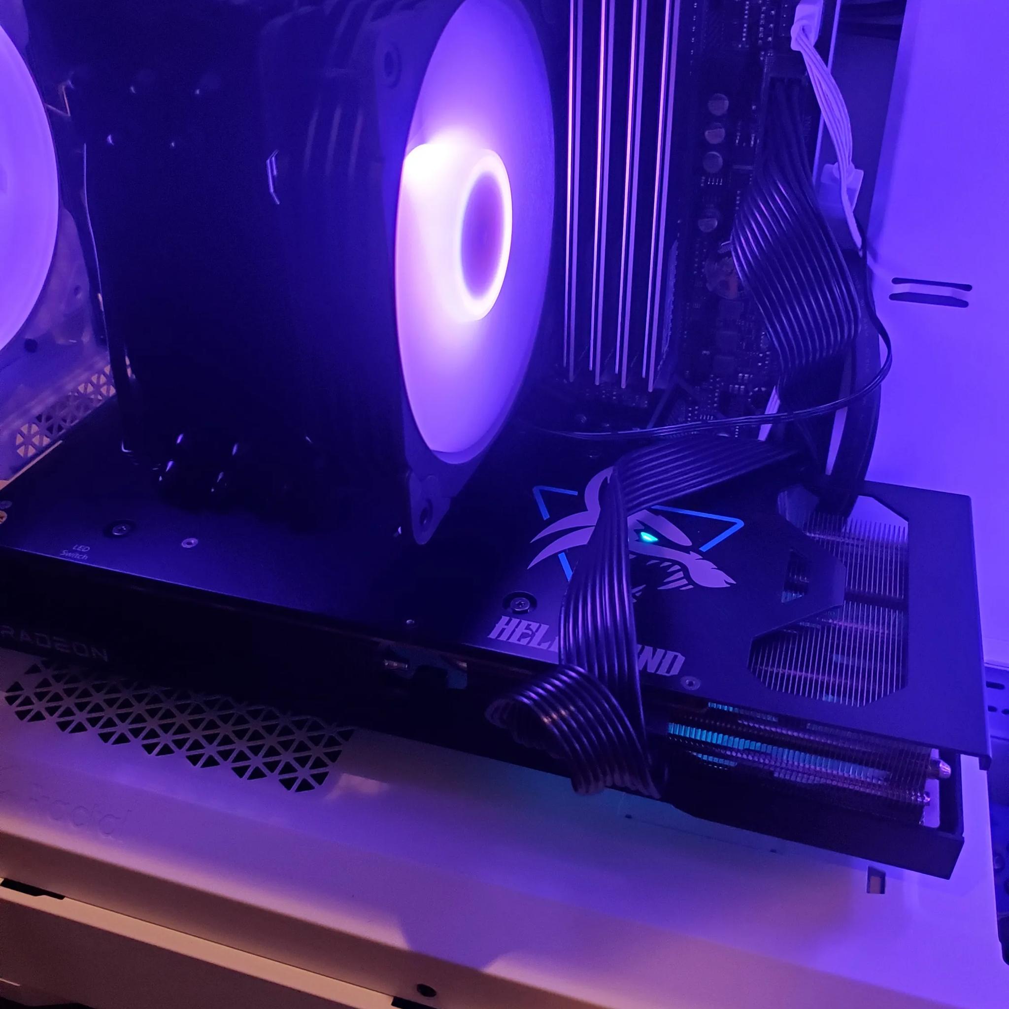 Powercolor Hellhound Radeon RX 6700 XT 