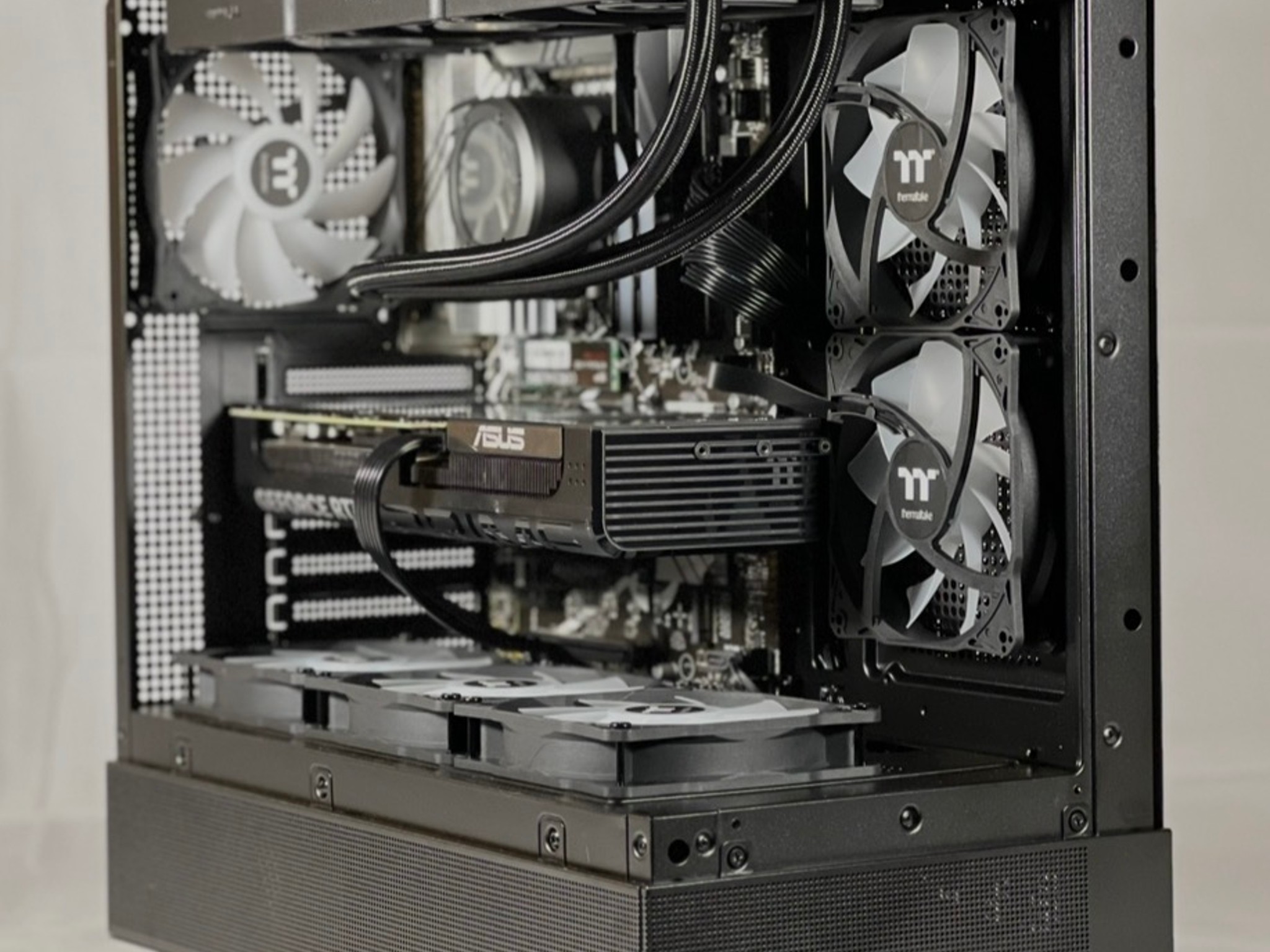 Gaming PC RTX 5070 12gb / i5-14600k