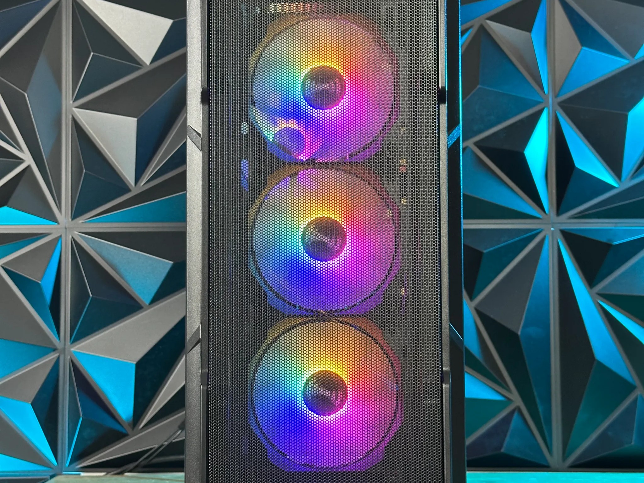 Nvidia RTX 5060 | Intel core i7 3.4ghz | 32GB RAM | SSD+1TB | Wi-Fi/BT | Win 11 - Custom ...