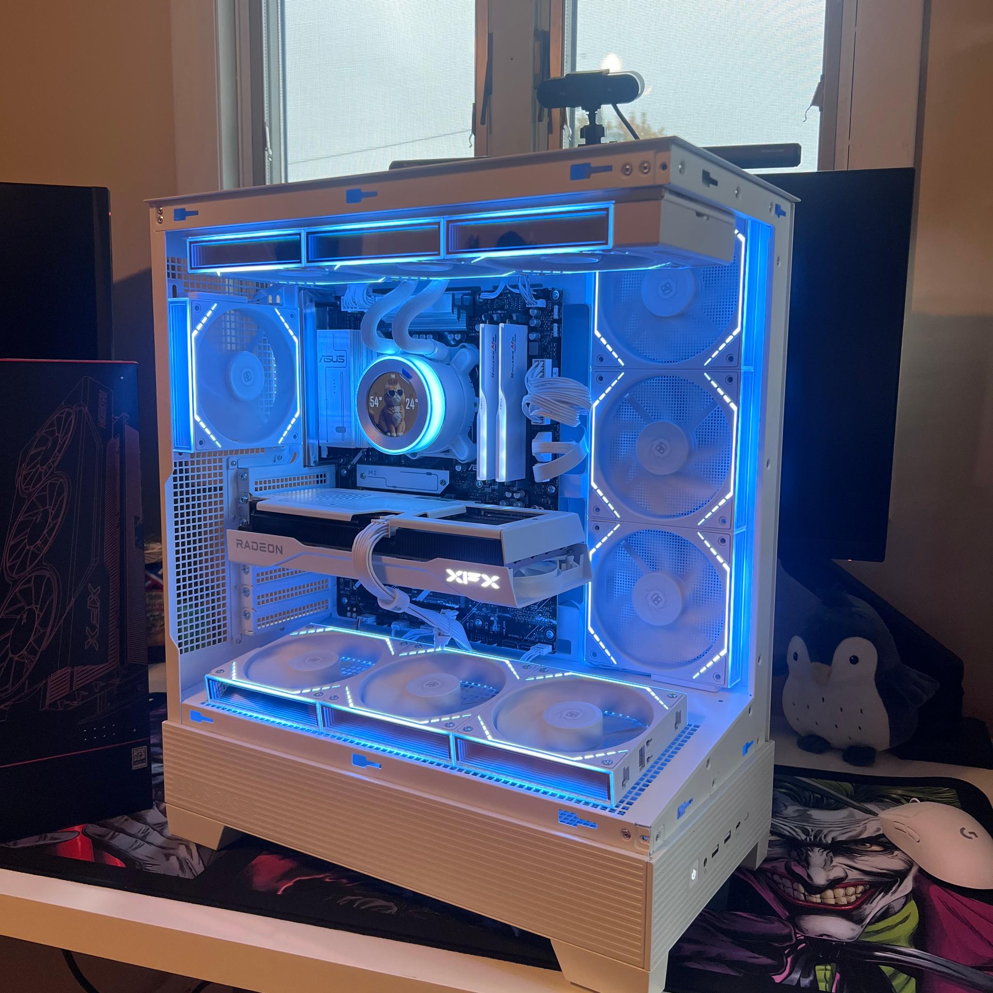 SALE! Glacier 🧊 | RYZEN 5 7600X | RX 9060XT 16GB | 32GB DDR5 | 2TB NVMe | 700W PSU |