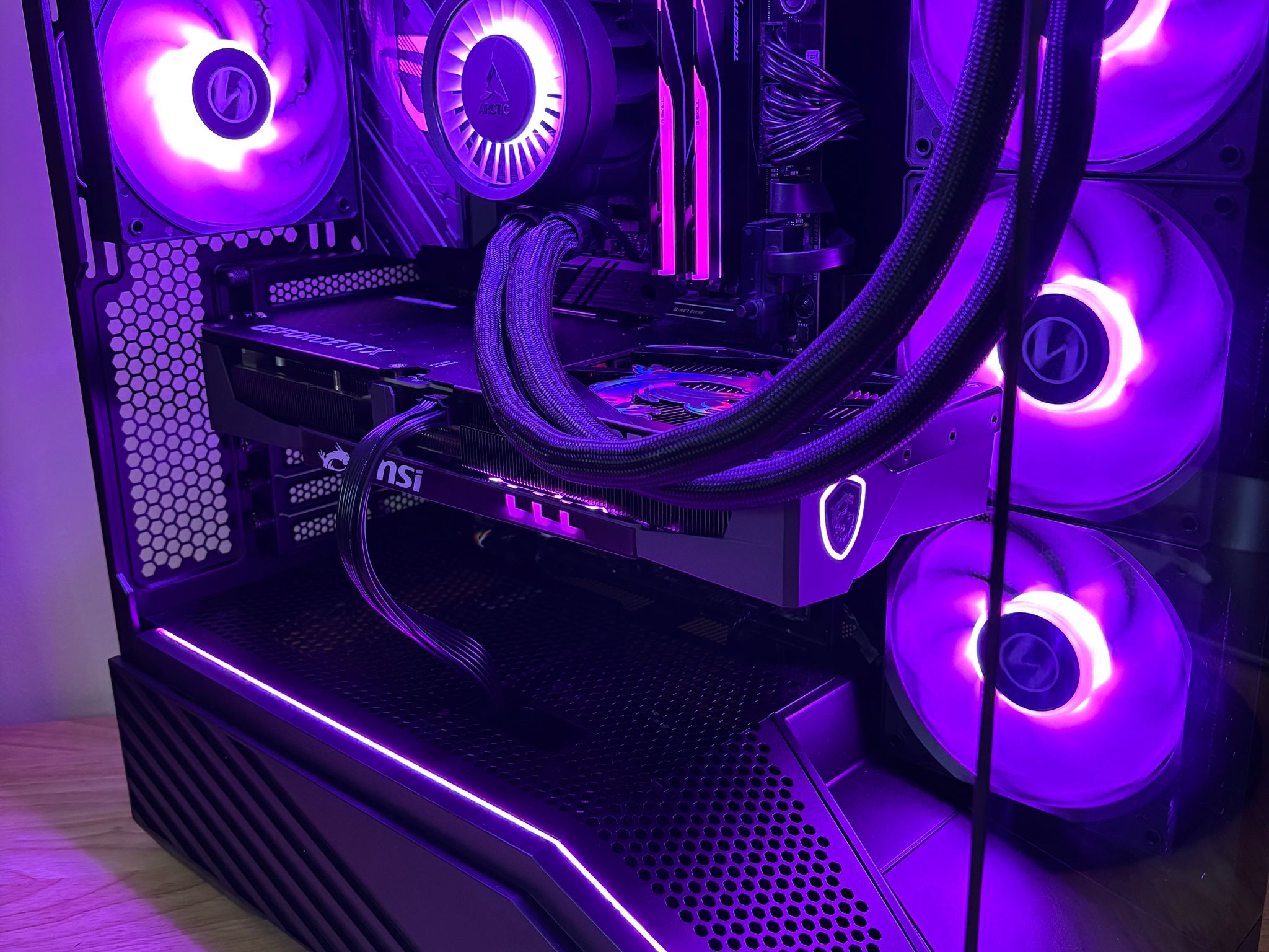 High End Gaming PC Nvidia RTX 5080 Intel 14900k