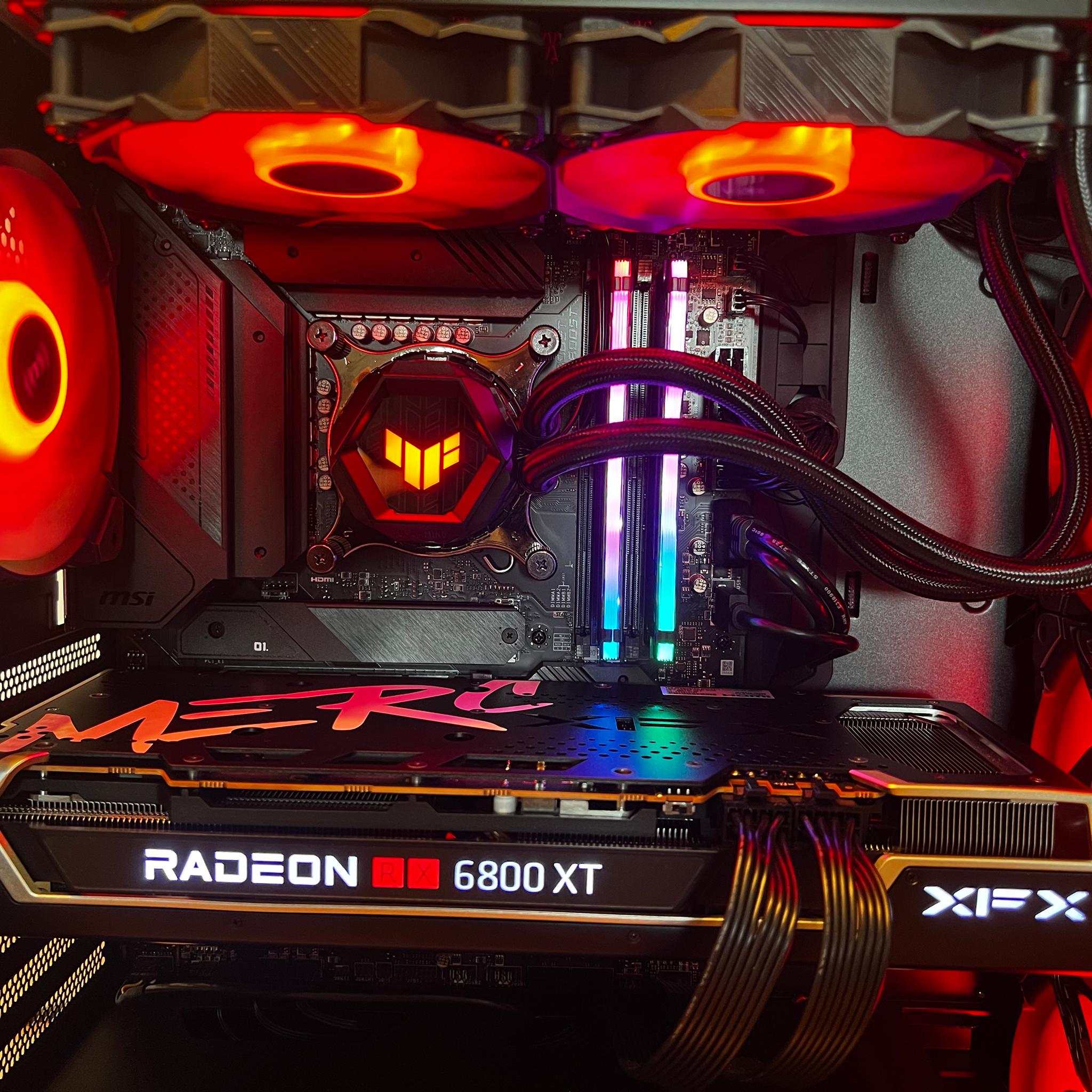 High-mid end custom gaming pc with 6800xt and 12600k 16 GB ddr4 3200