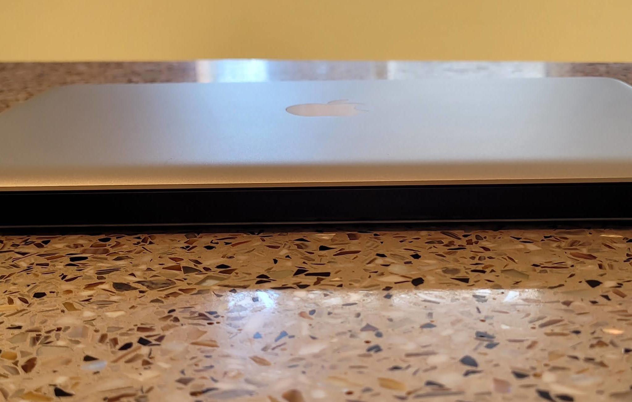 Early 2011 Unibody Macbook Pro Good Condition!