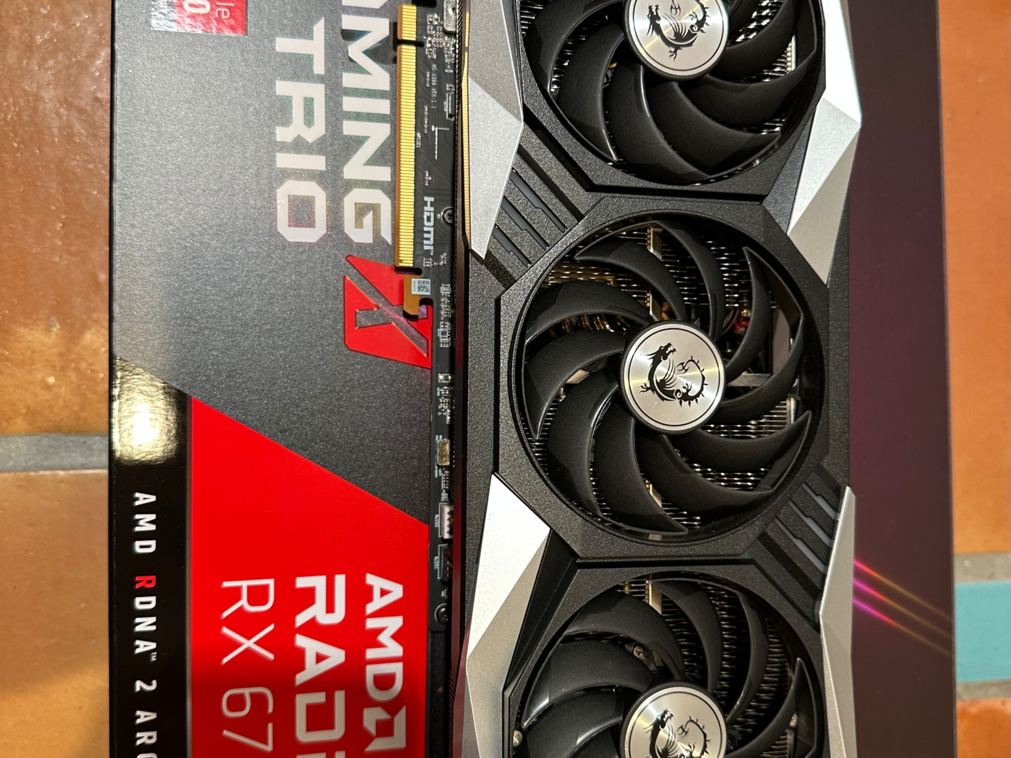MSI RX 6750XT gaming trio X 12gb