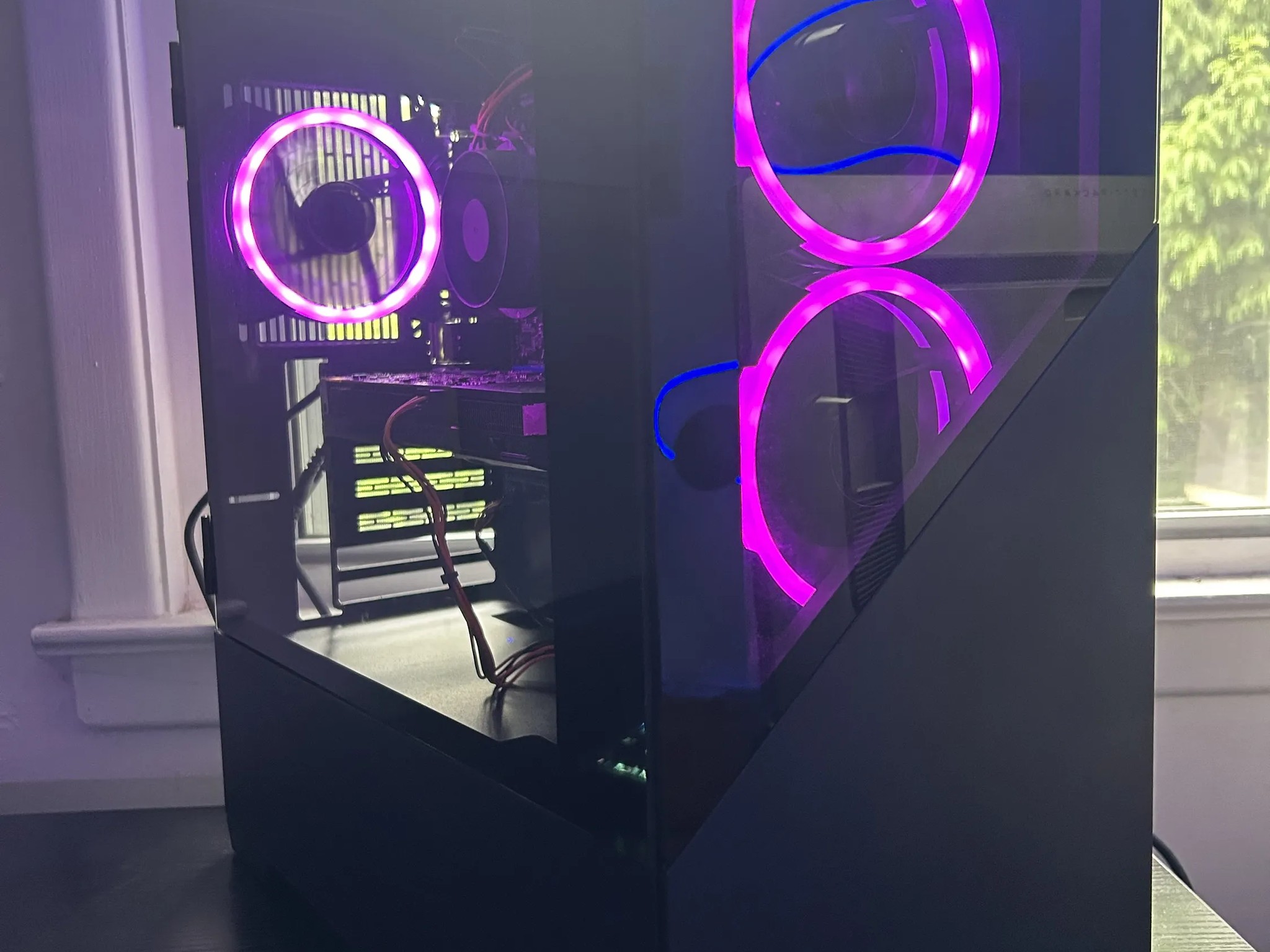 GAMING PC i5 8GB NVIDIA GTX 950 RGB Lighting RGB Fans