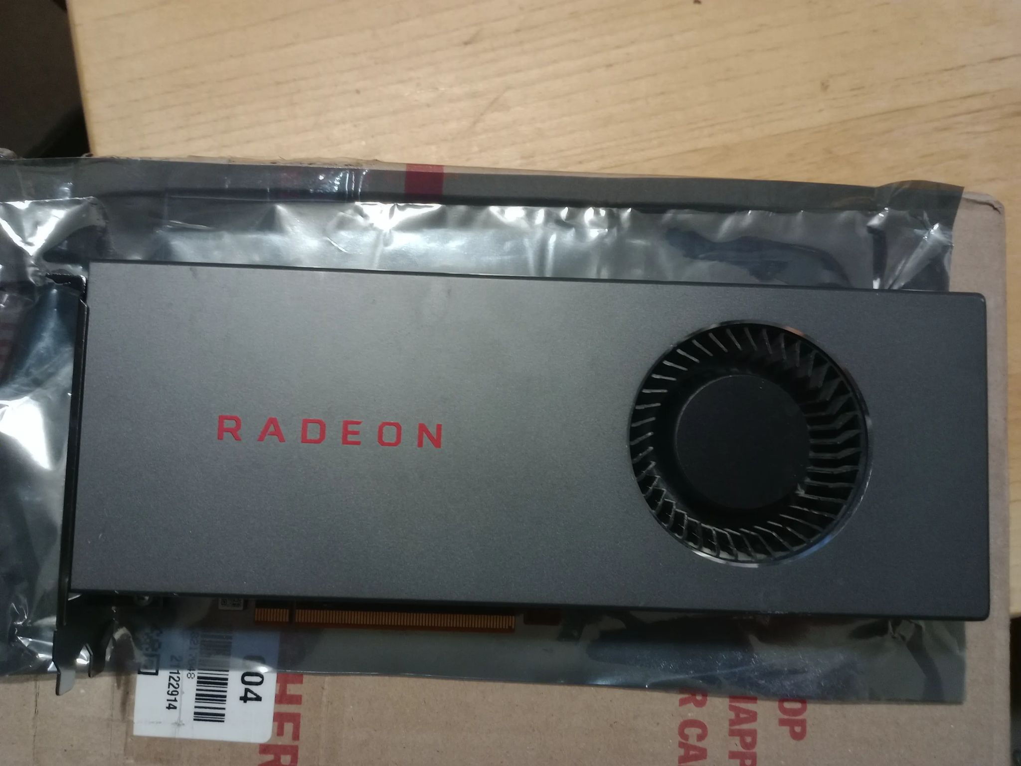Sapphire Radeon RX 5700 Reference Edition, 1080P Gaming budget card