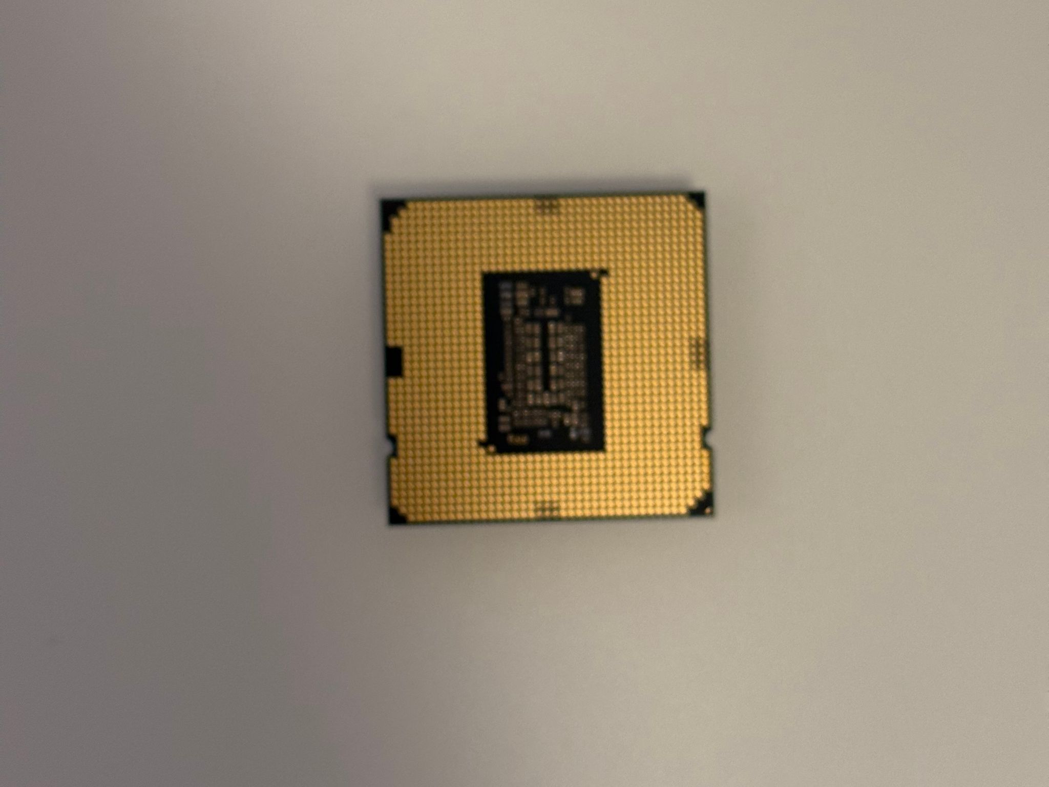 Intel i5-10500T! LGA 1200 6 cores!