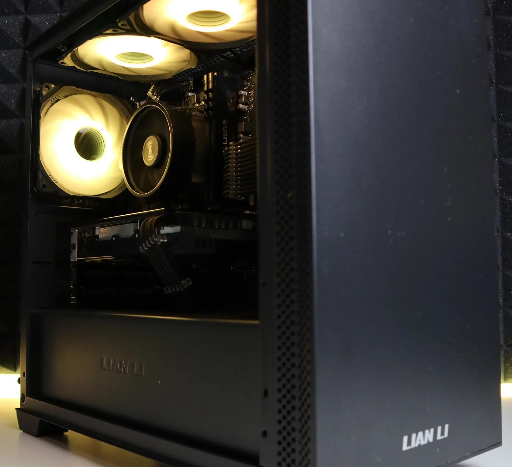 Bolt | Ryzen 3 1200/RX 560XT 8GB Gaming PC