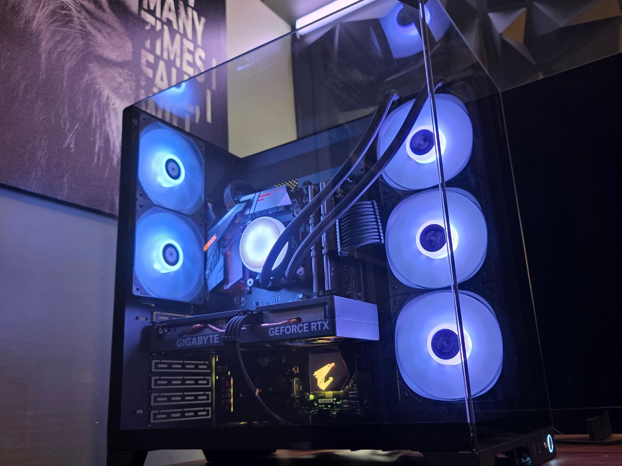 RTX 4060 + RYZEN 7 5700 PC