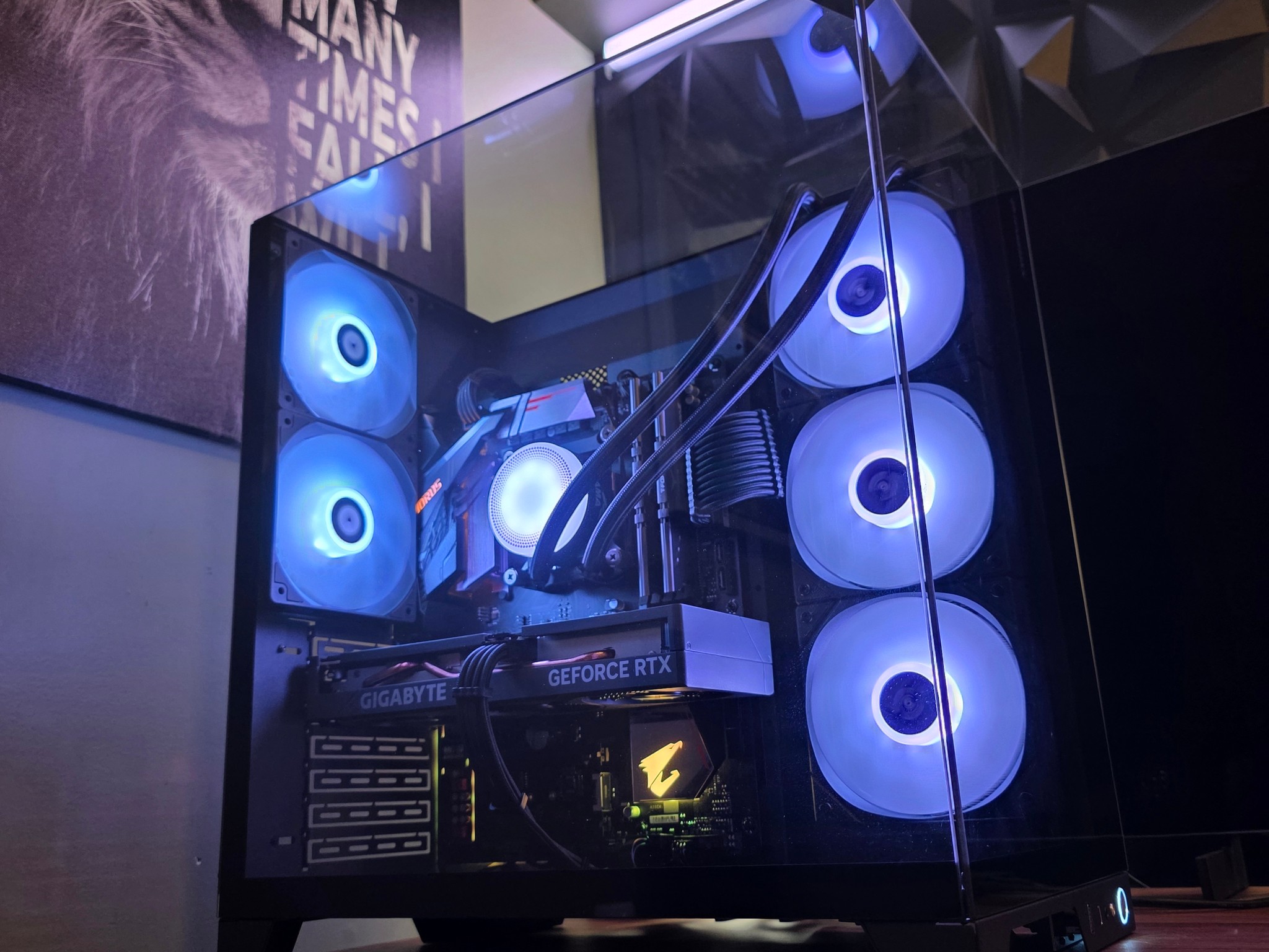 RTX 4060 + RYZEN 7 5700 PC
