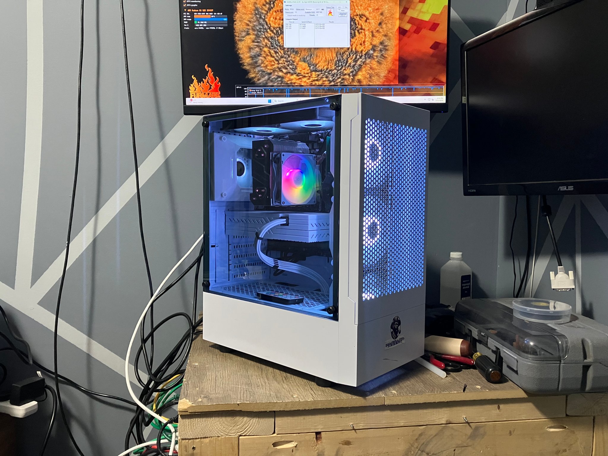 Quad Core w/ HT | 10100f | RX 580 | 16 GB Ram | 128 GB M.2 | 2 TB Game HDD | 600W PSU | Win 11 Pro