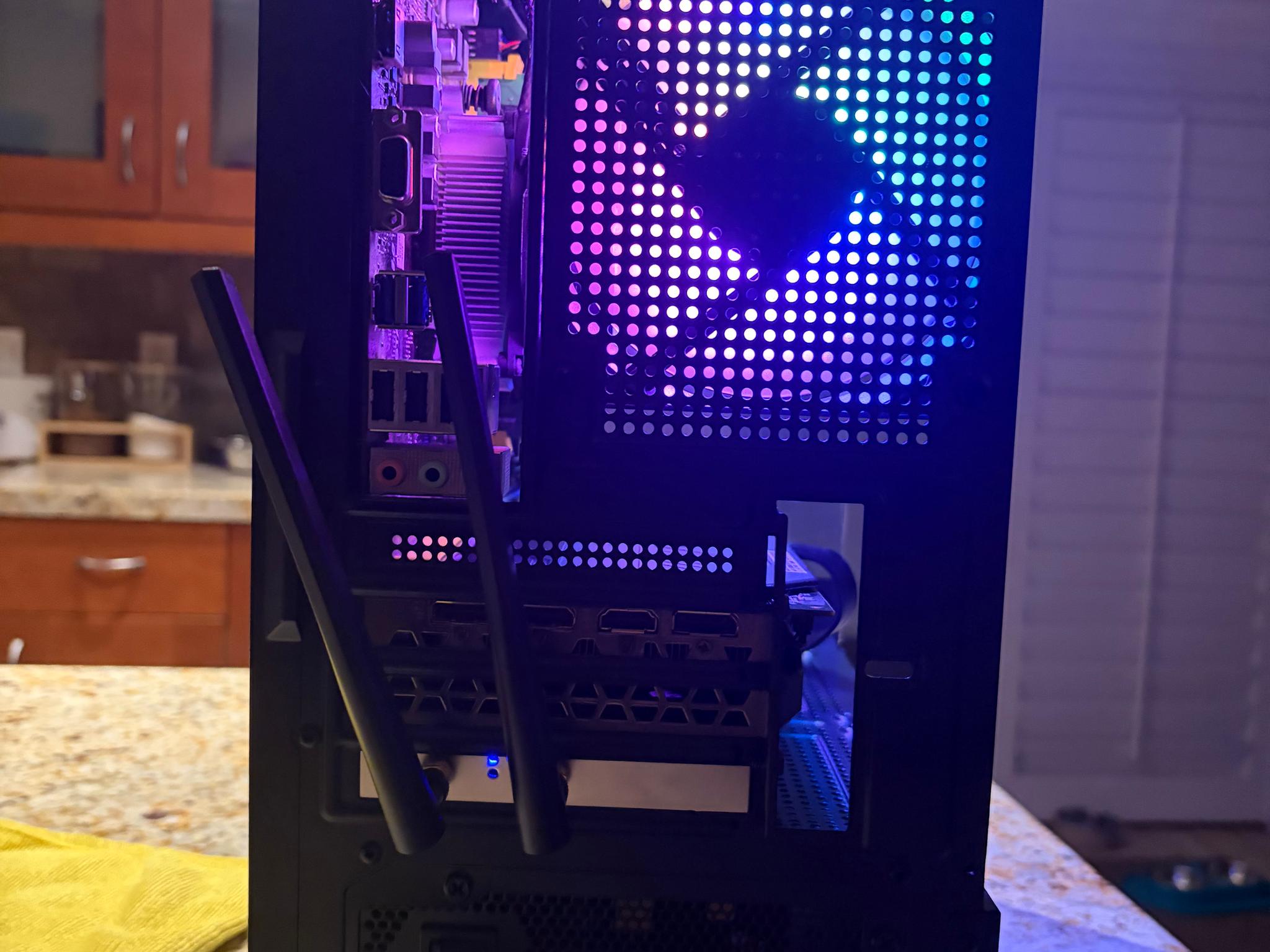 Black Gaming PC | GTX 1660 SUPER | RYZEN 5 3600 | 16GB RAM | 500GB SATA SSD