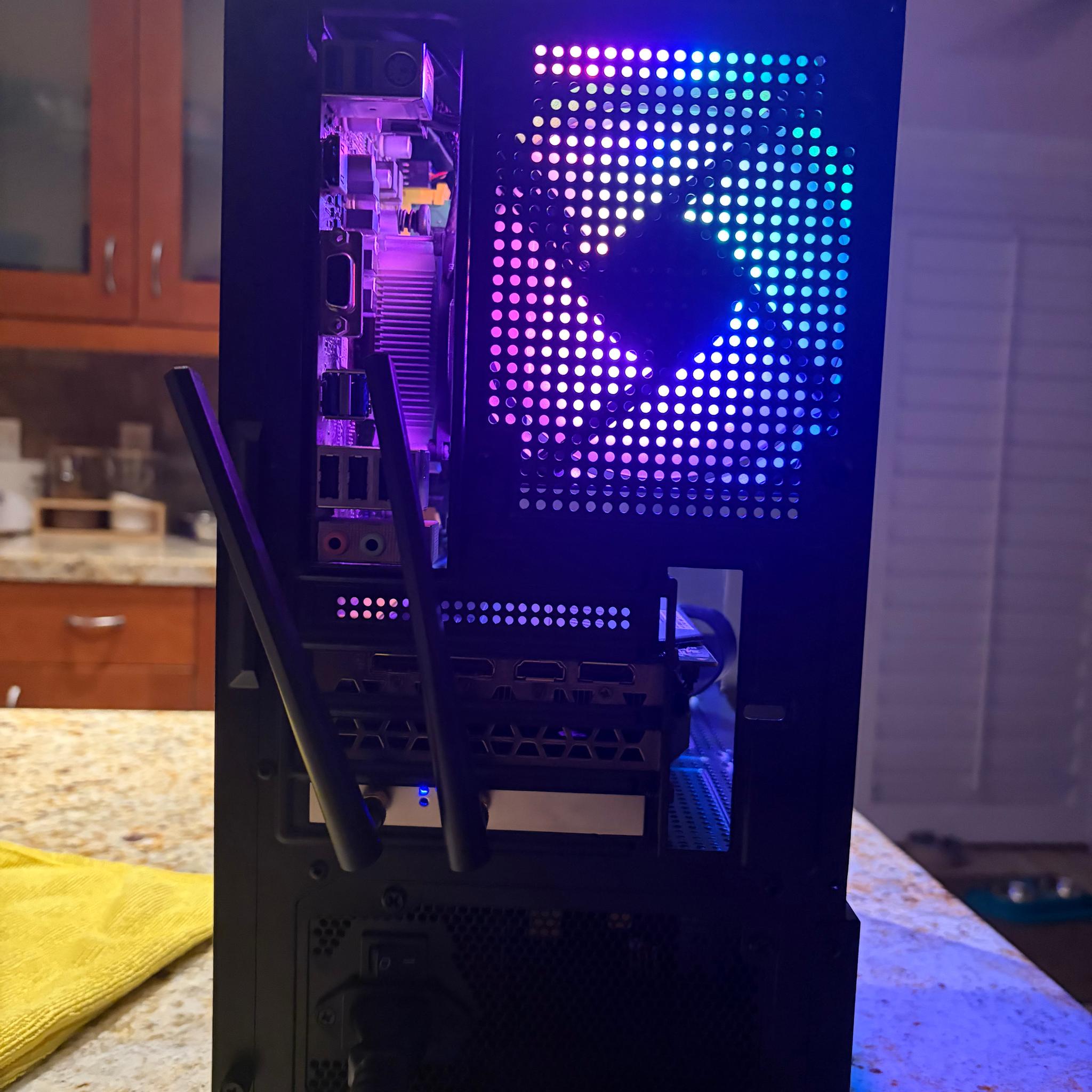 Black Gaming PC | GTX 1660 SUPER | RYZEN 5 3600 | 16GB RAM | 500GB SATA SSD