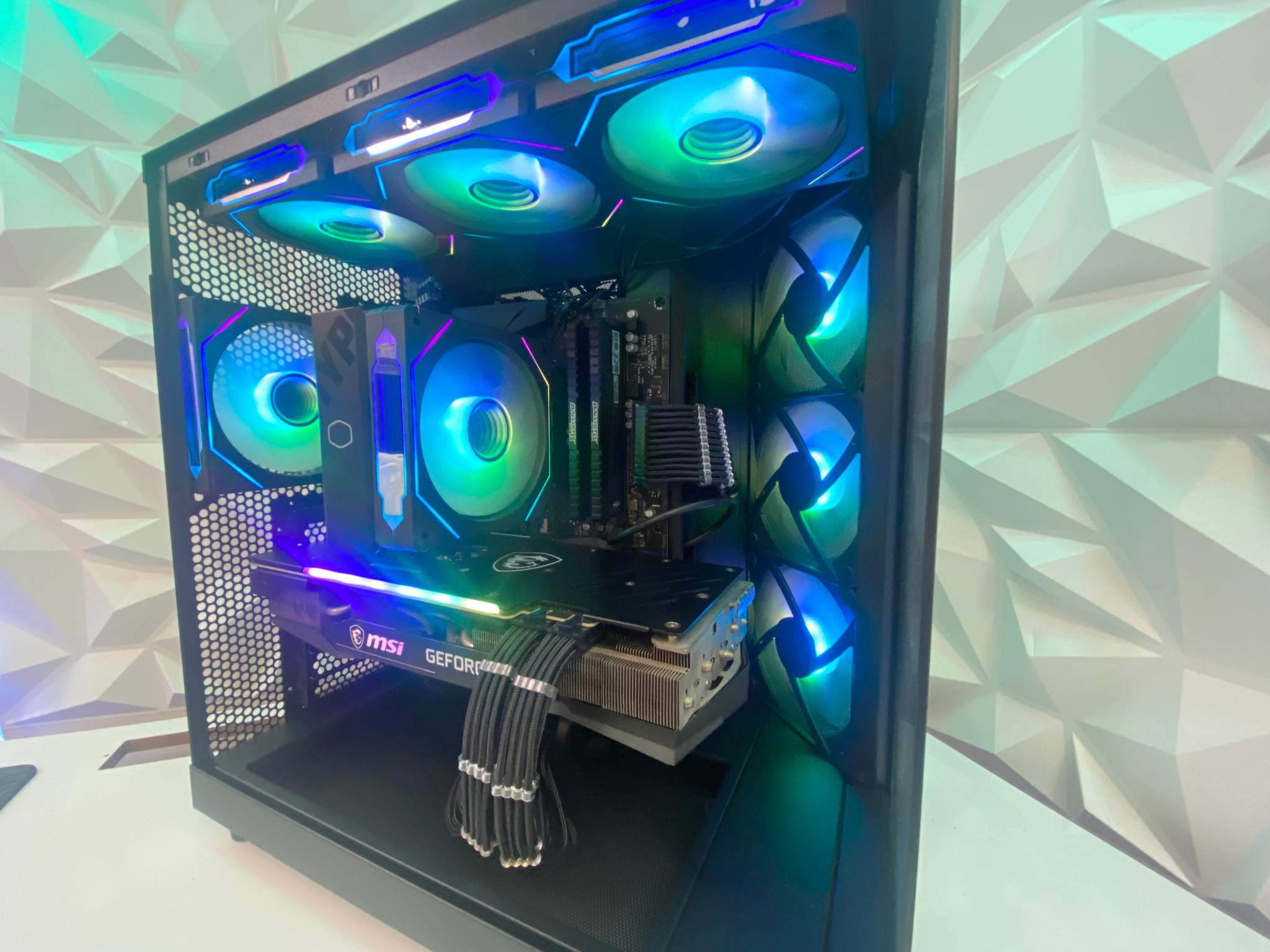 Pure Aesthetic Gaming PC | Ryzen 7-5800XT | RTX 3070 8GB | 16GB RAM | 1TB SSD