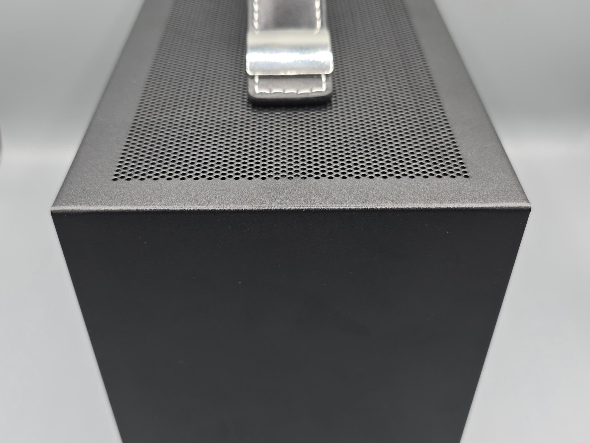 NRS- aiONE Micro Workstation - Base Configuration