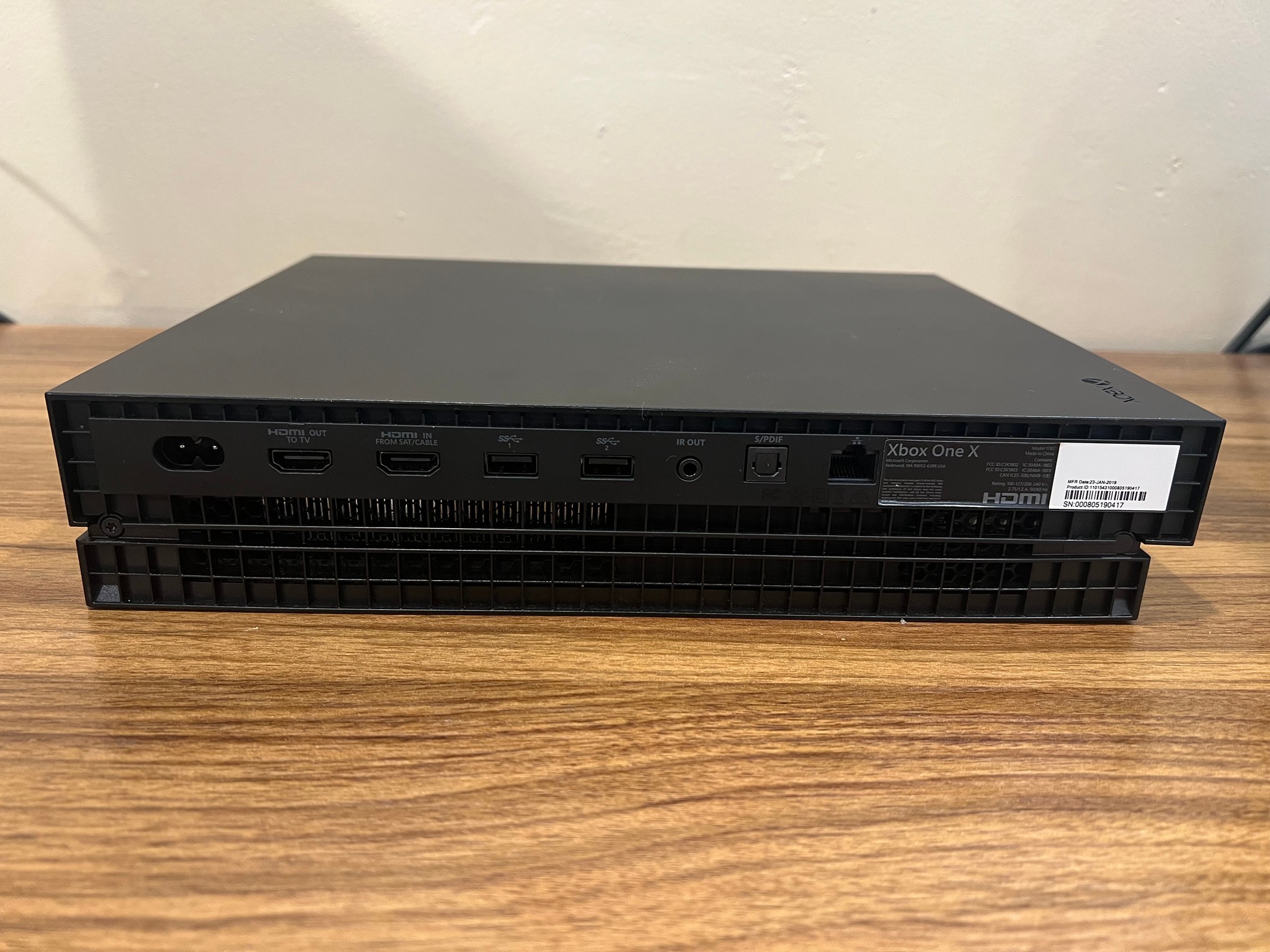Xbox One X 1TB Disk Edition | Comes with Power and HDMI cables | Black