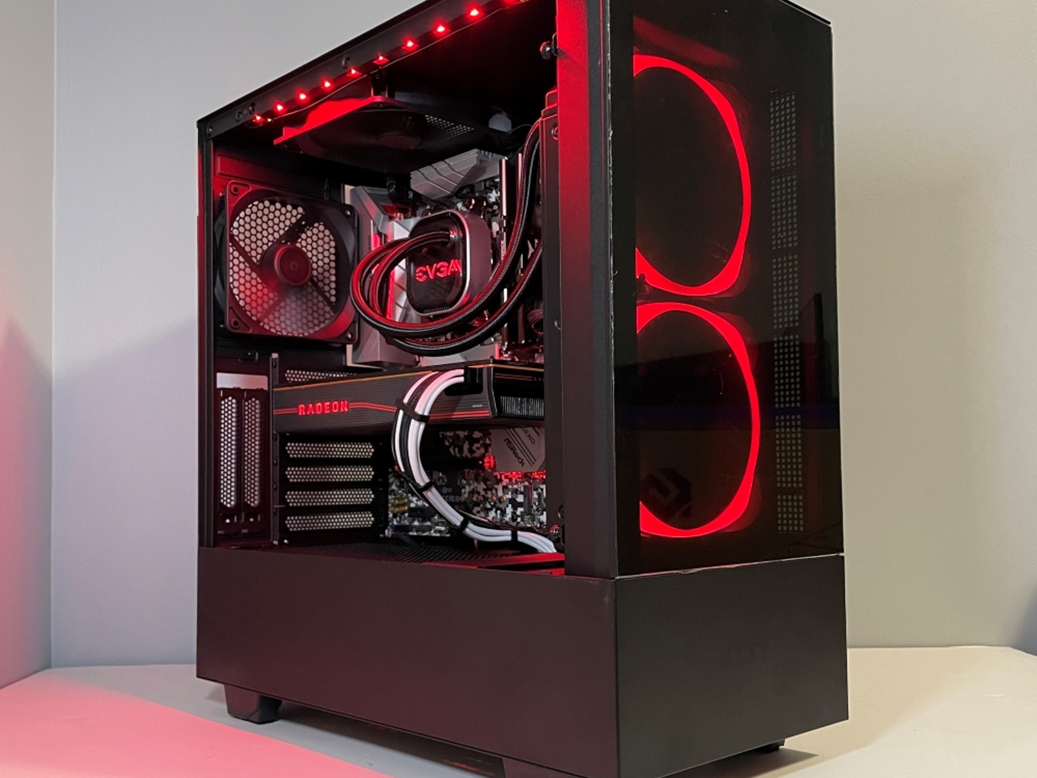 Redline 🏎️III: Ryzen 5 3600, RX 5700xt Gaming PC 