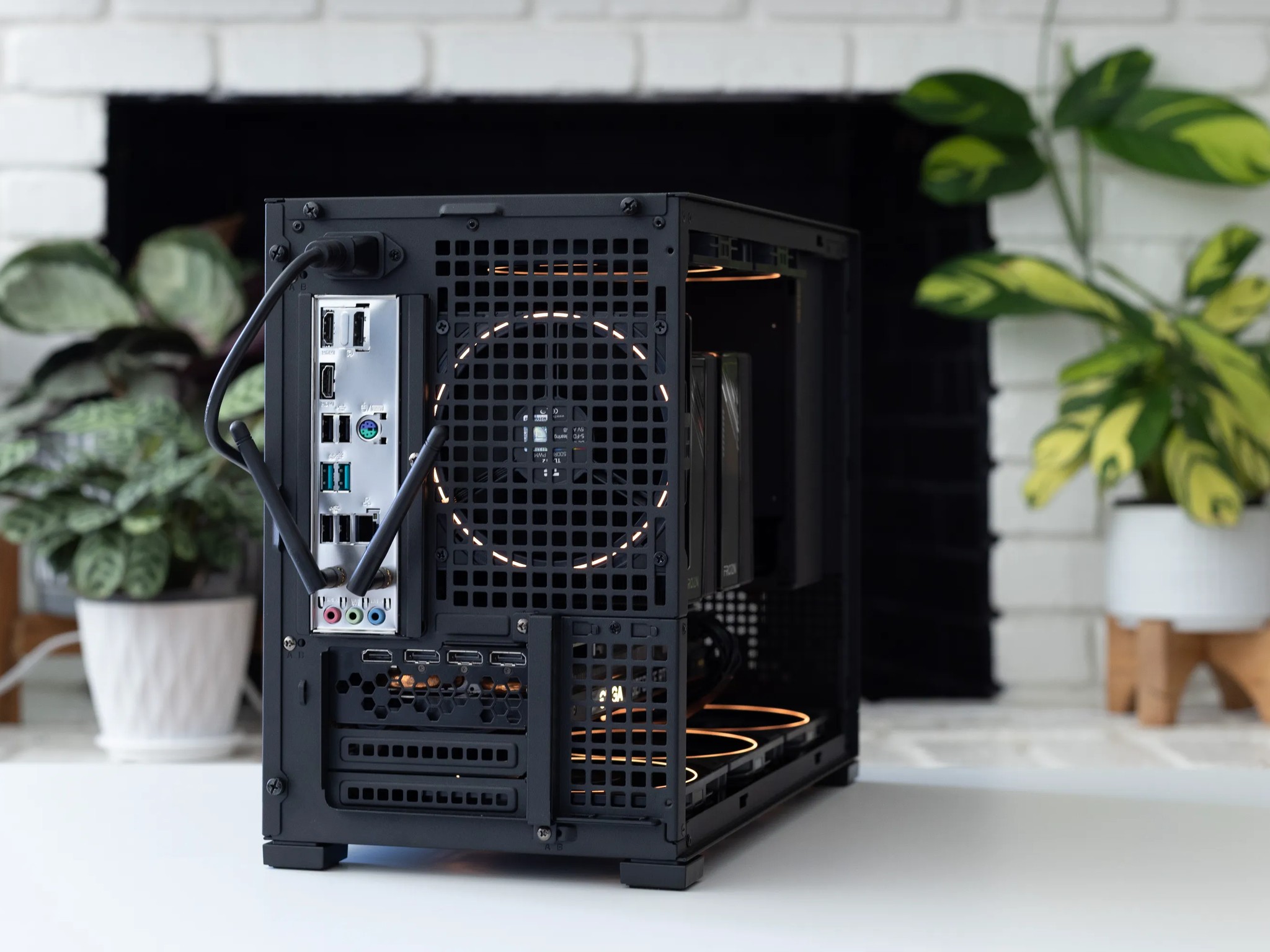 RTX 3070, i5 12600KF, 32GB RAM, 1TB NVME, WiFi, Compact 1440P Gaming PC