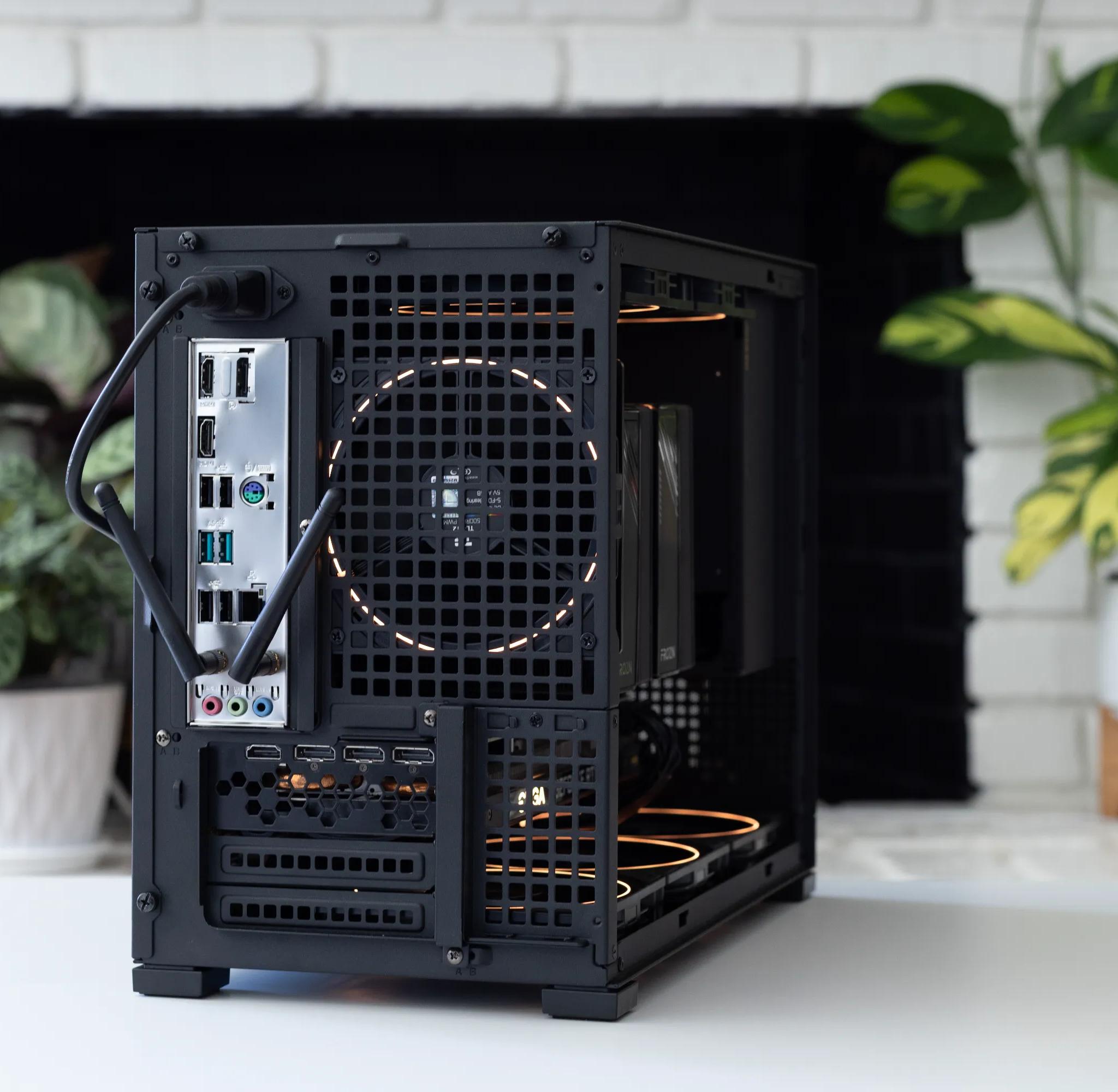 RTX 3070, i5 12600KF, 32GB RAM, 1TB NVME, WiFi, Compact 1440P Gaming PC