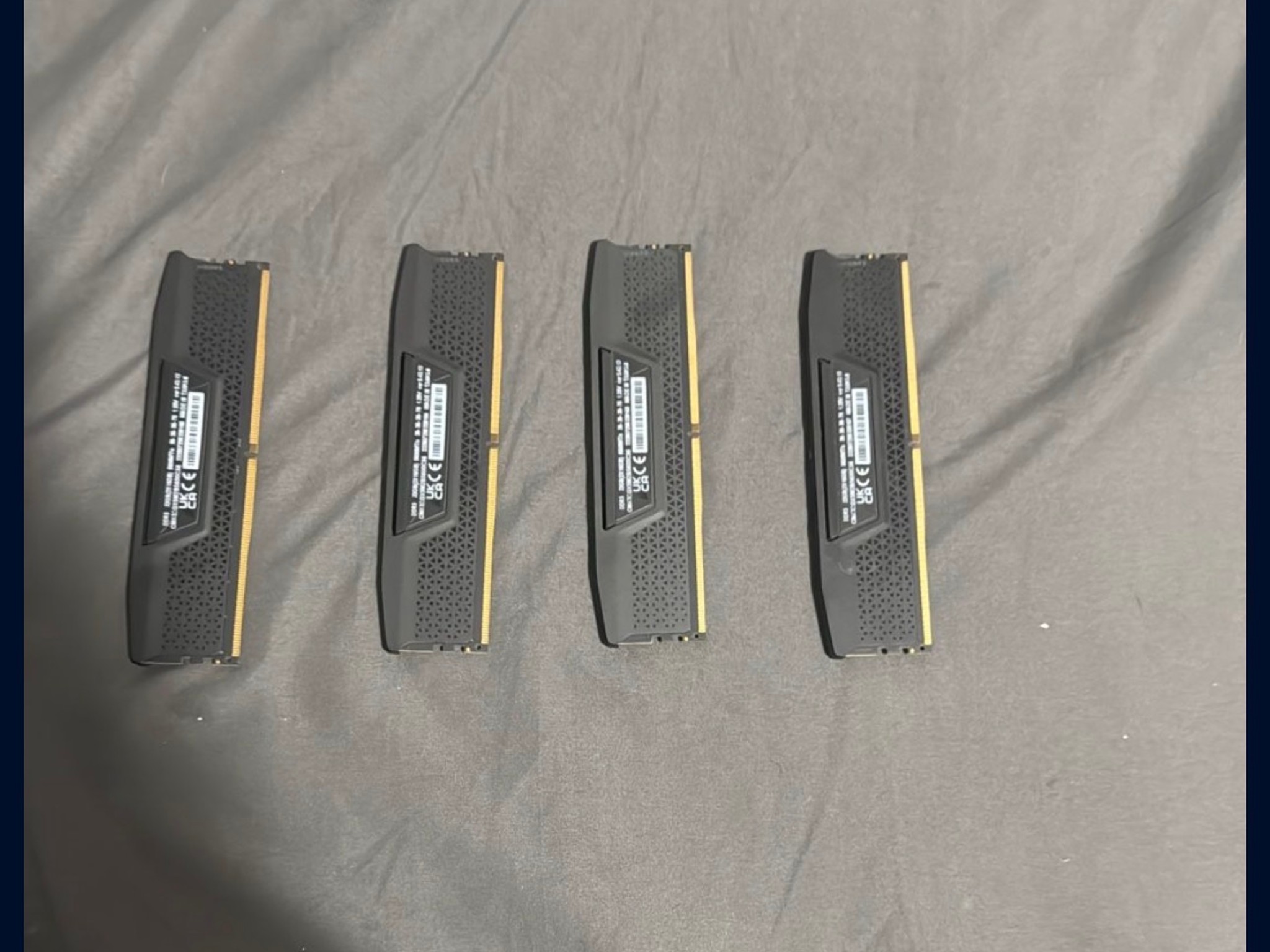 Asus dual fan 3070, i5 13600k, 64 gbs of corsait vengeance ram and a 850 watt psu