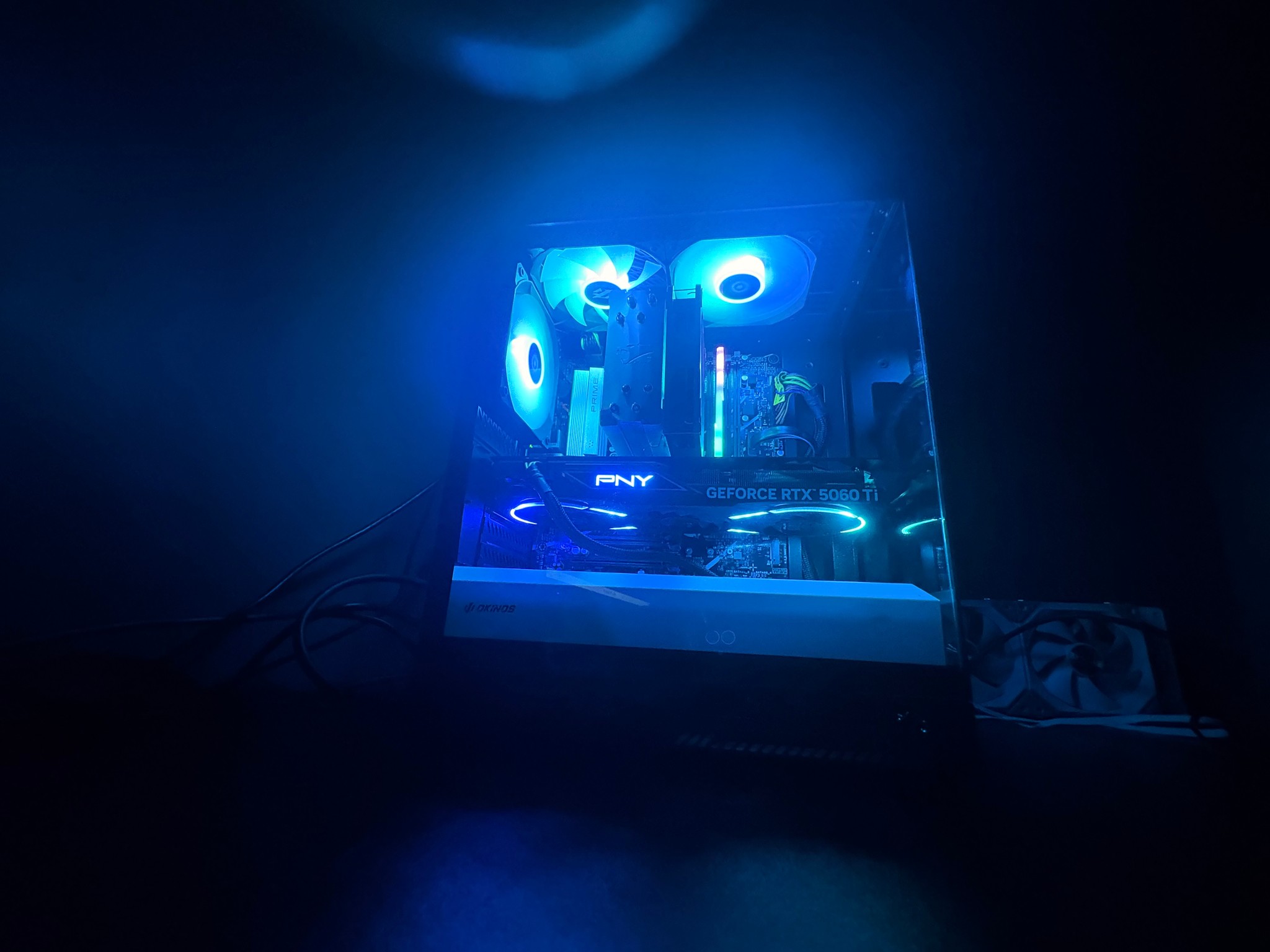 5060 Ti 8GB/I5 14440F/16GB ddr5 ram Gaming Pc