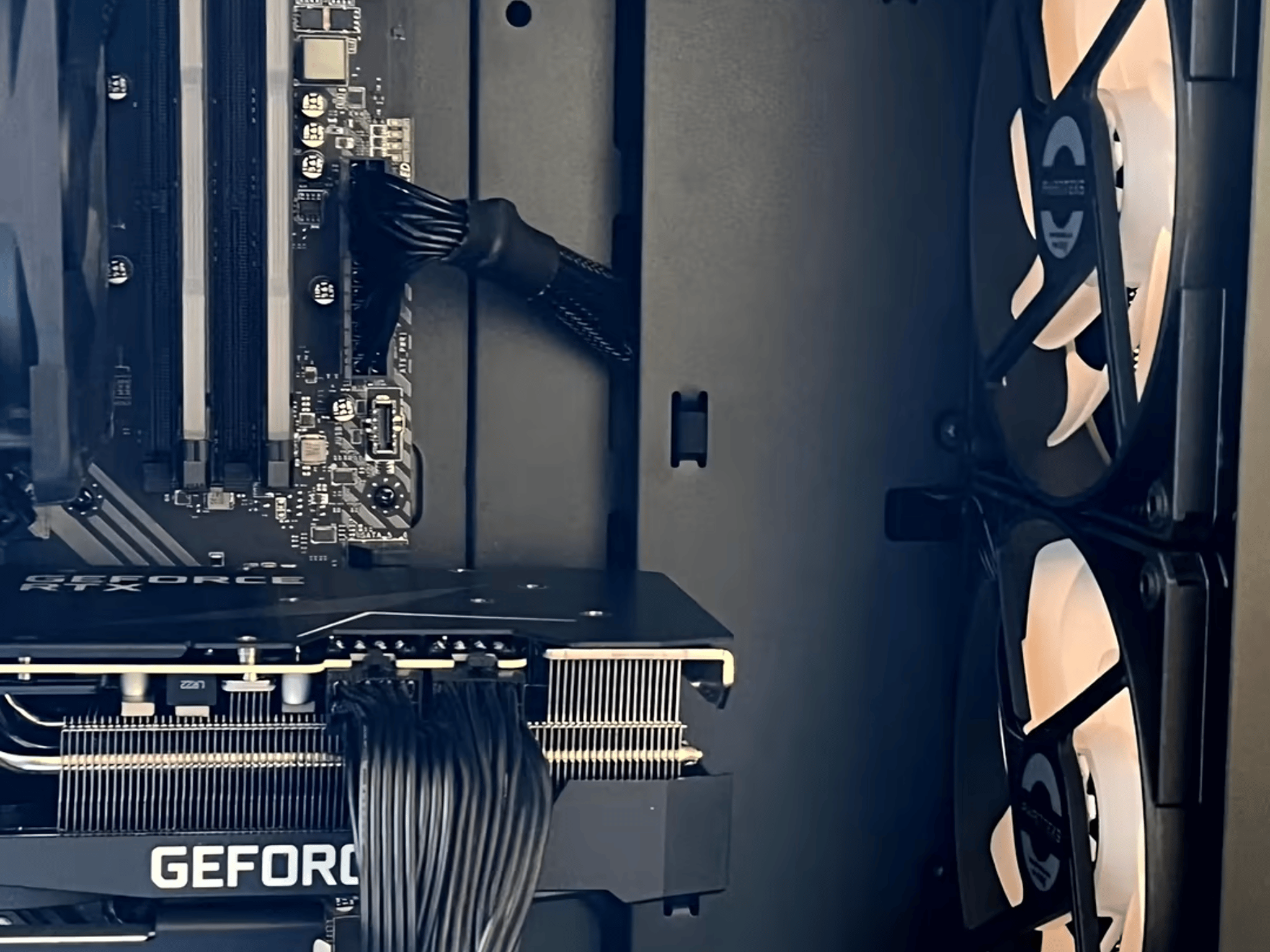 RTX 3080, Ryzen 5 5600X, 32GB 3600Mhz RAM, 750W Gold Seasonic