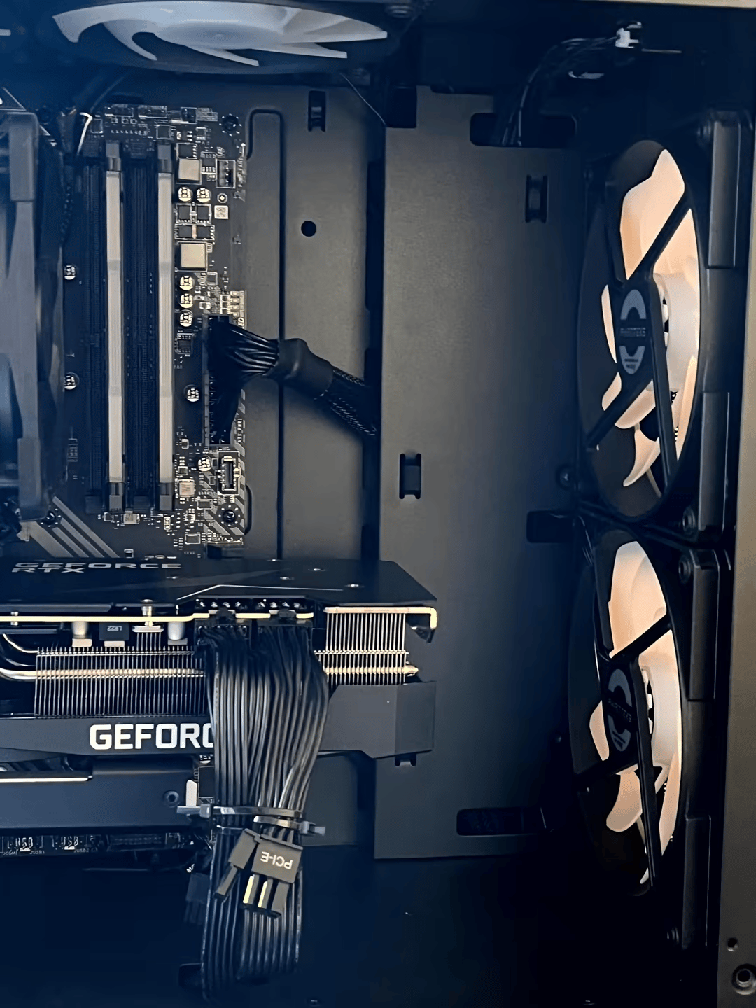 RTX 3080, Ryzen 5 5600X, 32GB 3600Mhz RAM, 750W Gold Seasonic