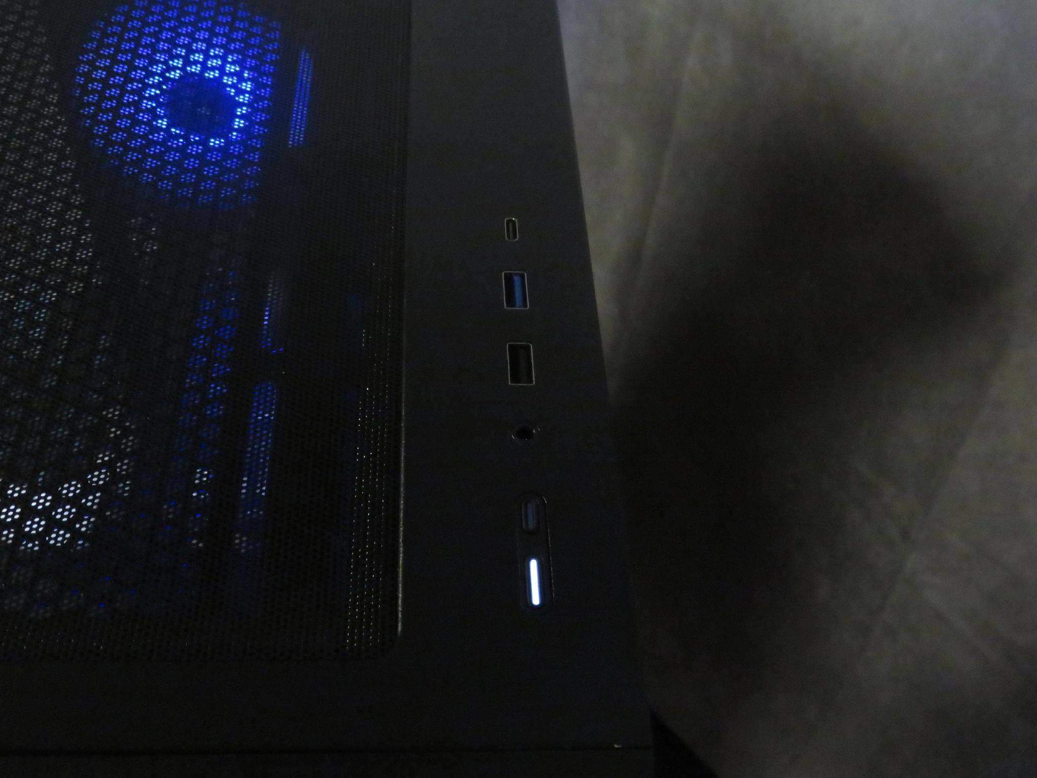 Imposing entry level gamer: Ryzen 5 5500 + EVGA GTX 1660 + 16 GB DDR4 + 1 TB NVME