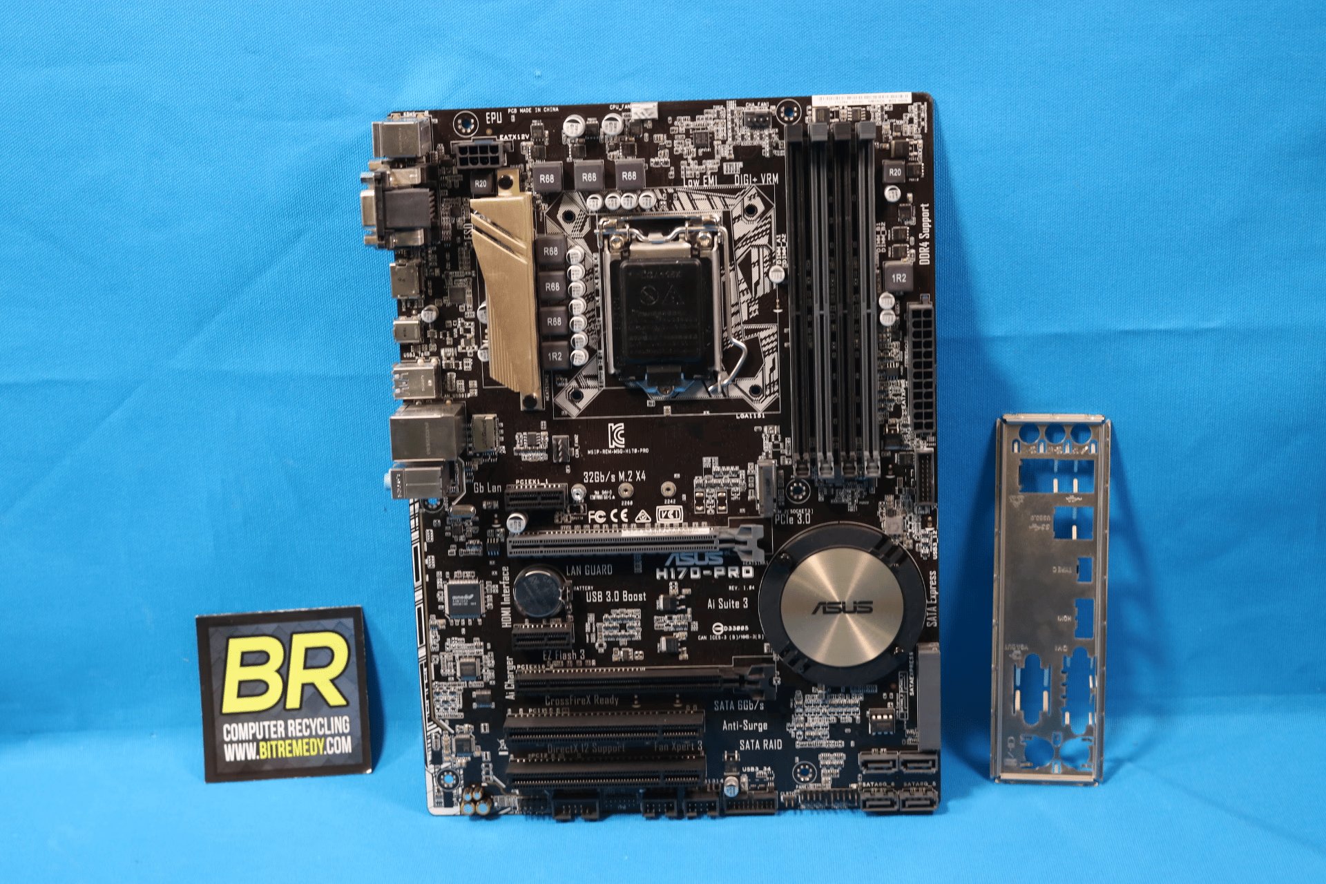 Asus H170-Pro REV. 1.04 Intel LGA1151/Socket H4 DDR4 ATX Desktop Motherboard & I/O Shield