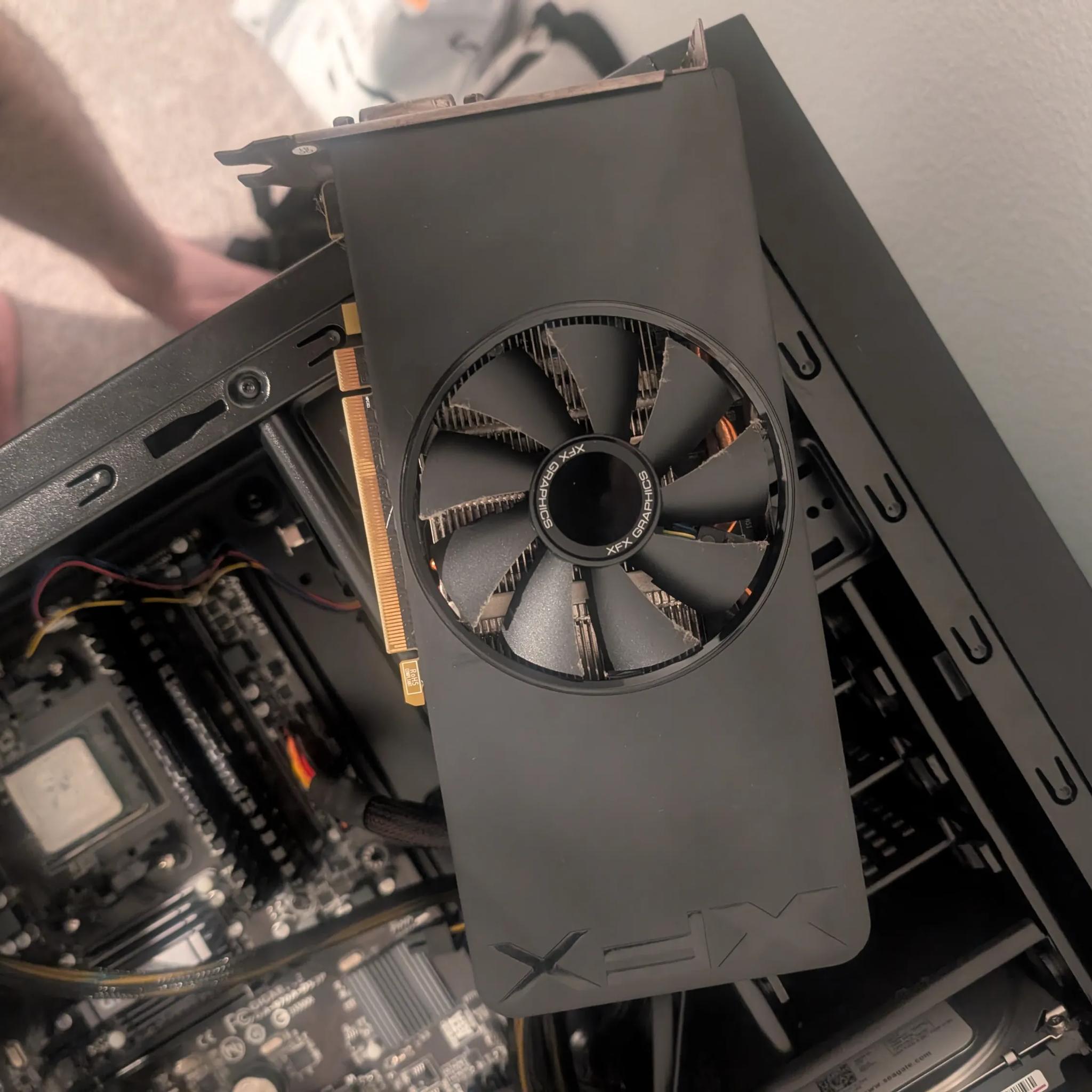 XFX Radeon R9 270