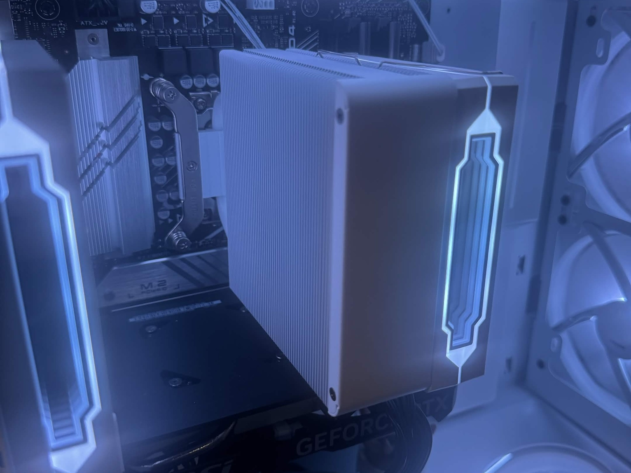 White/Black "Panda" Mid Range PC - i5 12400F | RTX 4060 | 16GB DDR4 3200 | BT & Wifi