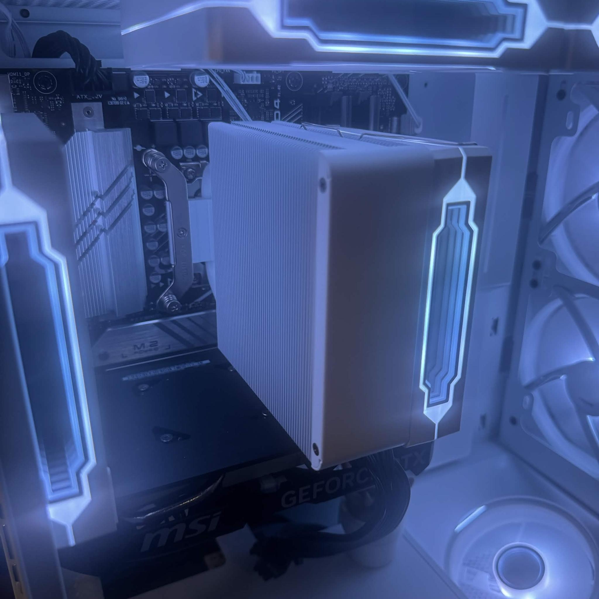 White/Black "Panda" Mid Range PC - i5 12400F | RTX 4060 | 16GB DDR4 3200 | BT & Wifi