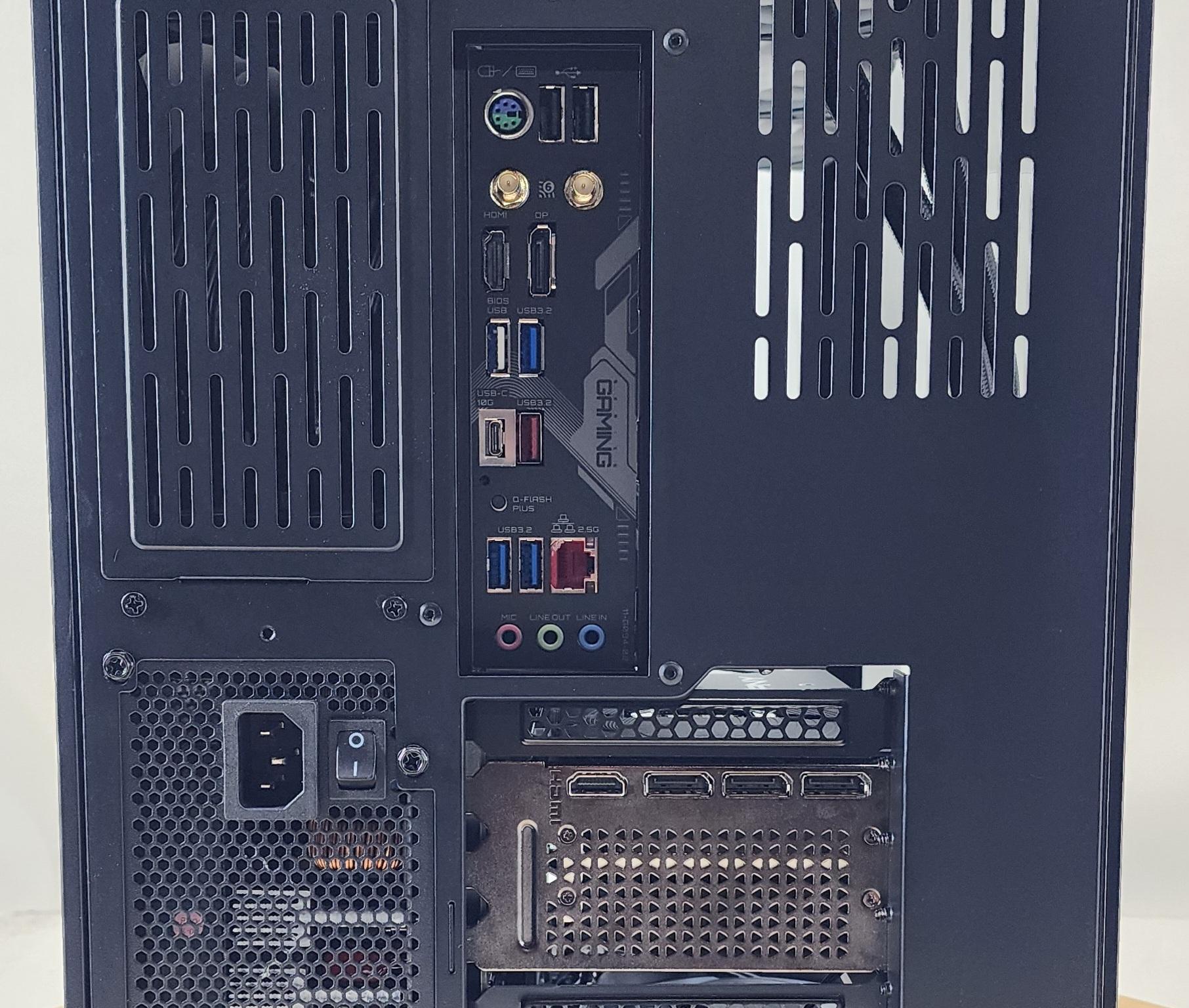 Gaming PC Ryzen 7 9700X 32GB RAM 2TB SSD RTX 5070 Ti 16GB Windows 11 Computer