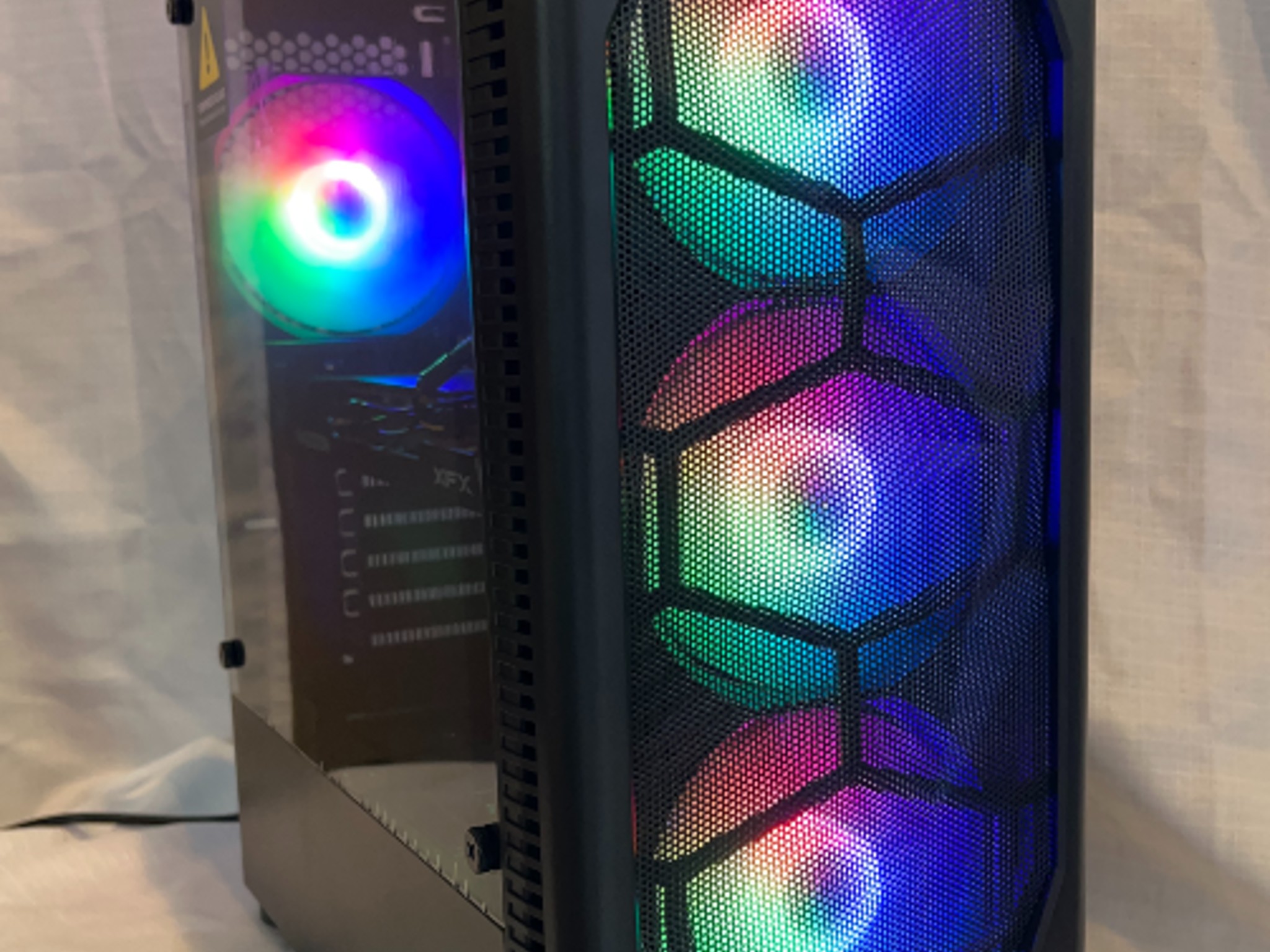 Gaming 1080p PC i3-12100f Rx 6600XT 16GB RAM DDR4 500GB SSD