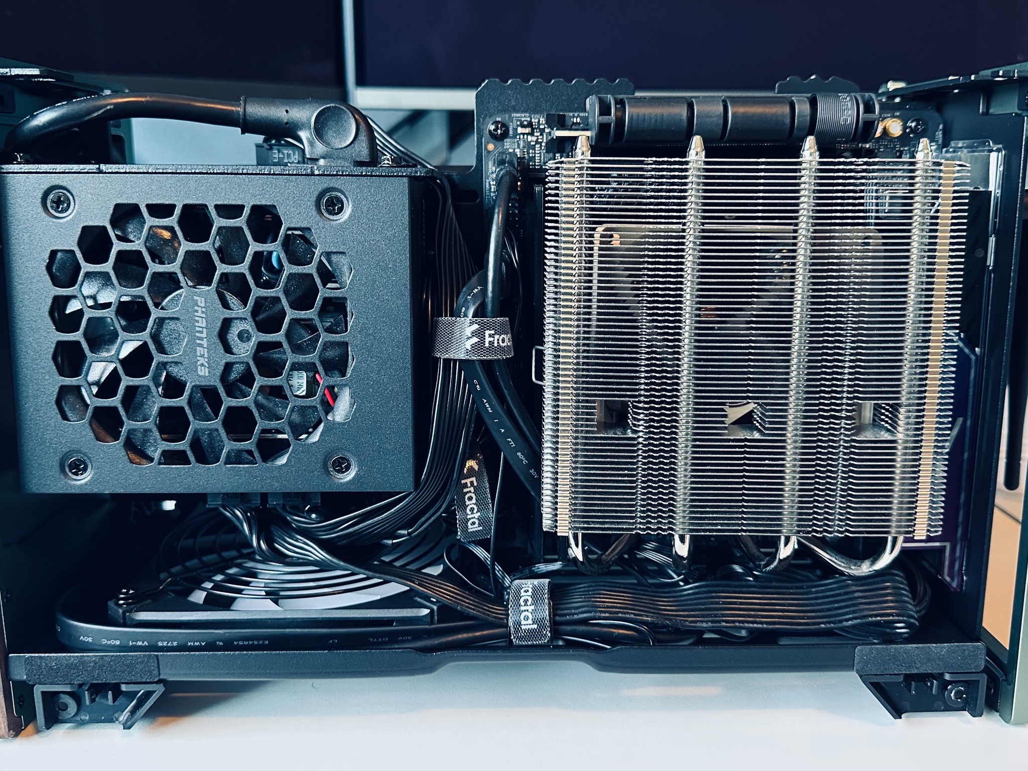 Fractal Terra SFF Gaming PC | 7900XTX 24GB VRAM | Ryzen 7800X3D | 32GB 6000 MT/s RAM | 2TB Storage