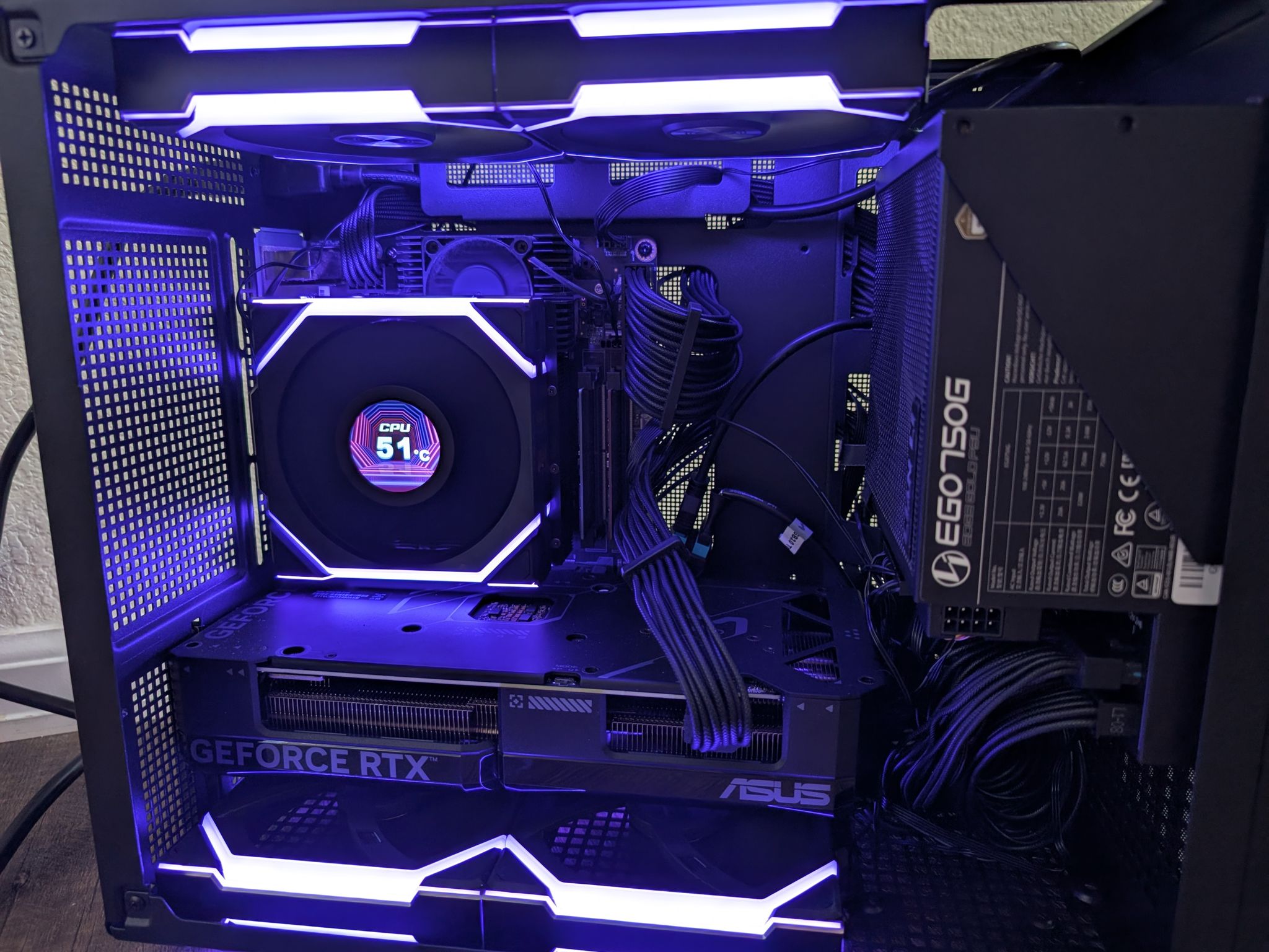 Minisforum BD770i 7745HX ITX Build! | 4070 Super | 2TB NVME | 48GB DDR5