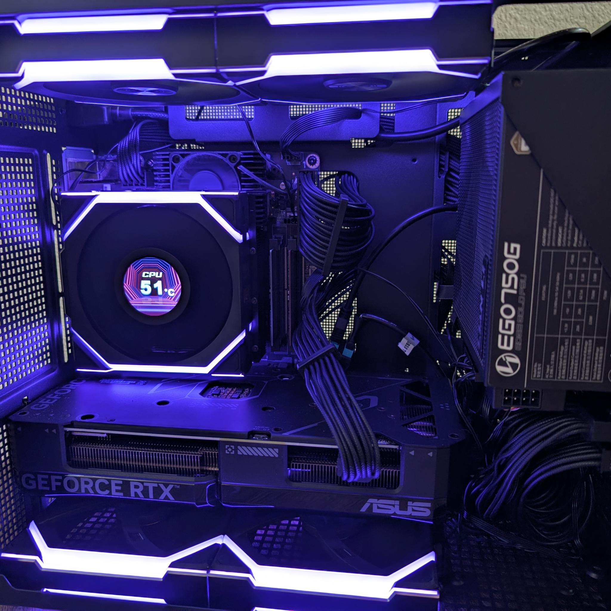 Minisforum BD770i 7745HX ITX Build! | 4070 Super | 2TB NVME | 48GB DDR5