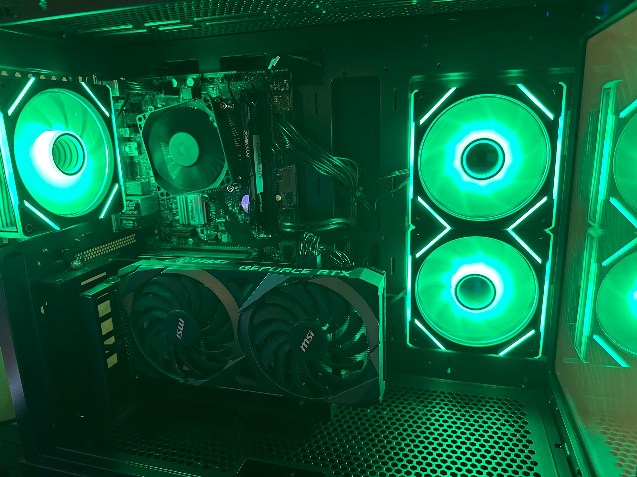 Custom gaming pc i5 9th gen 16gb ram rtx3050 8gb