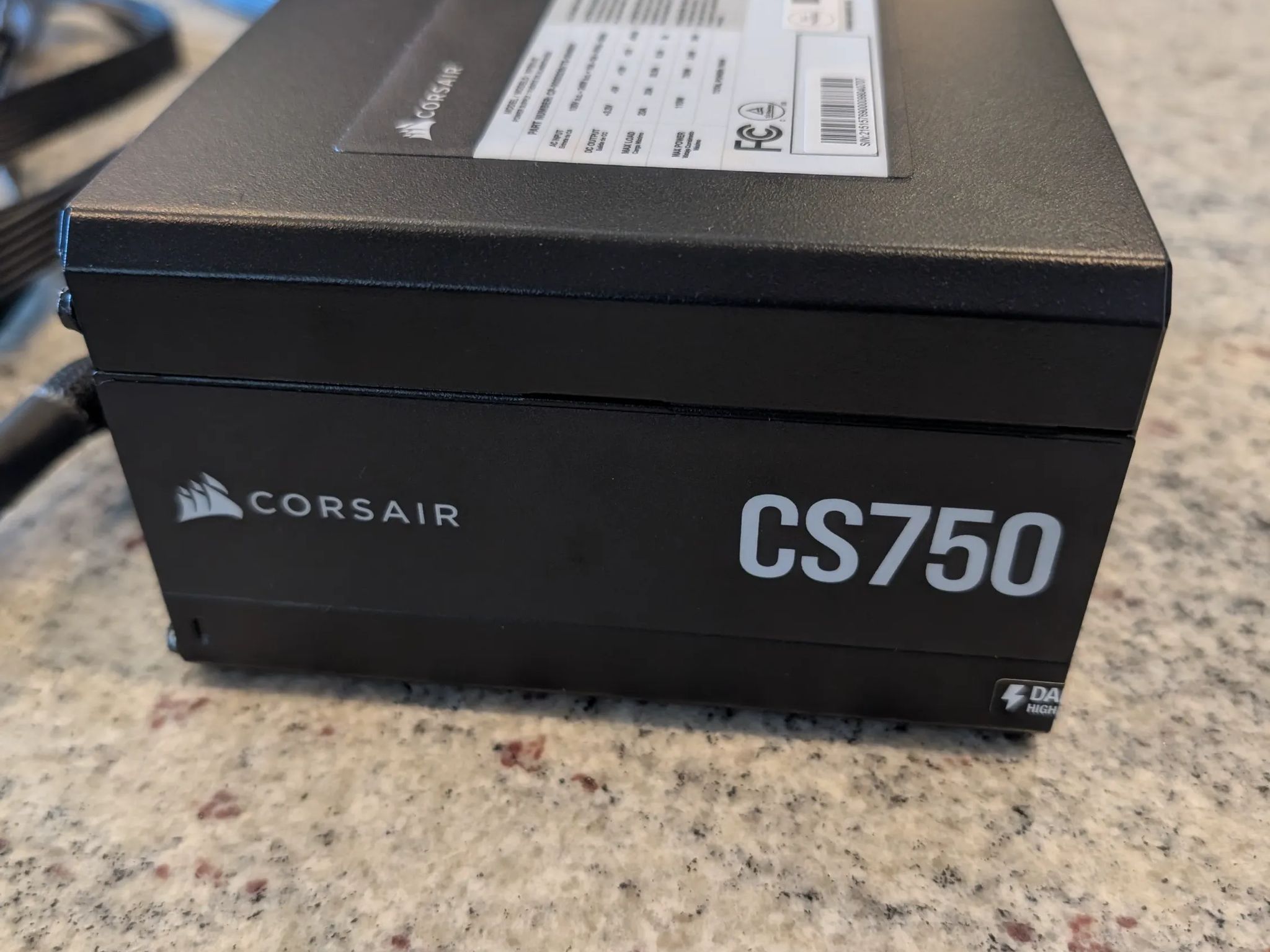 Corsair CS750 Fully-Modular PSU 80+ GOLD