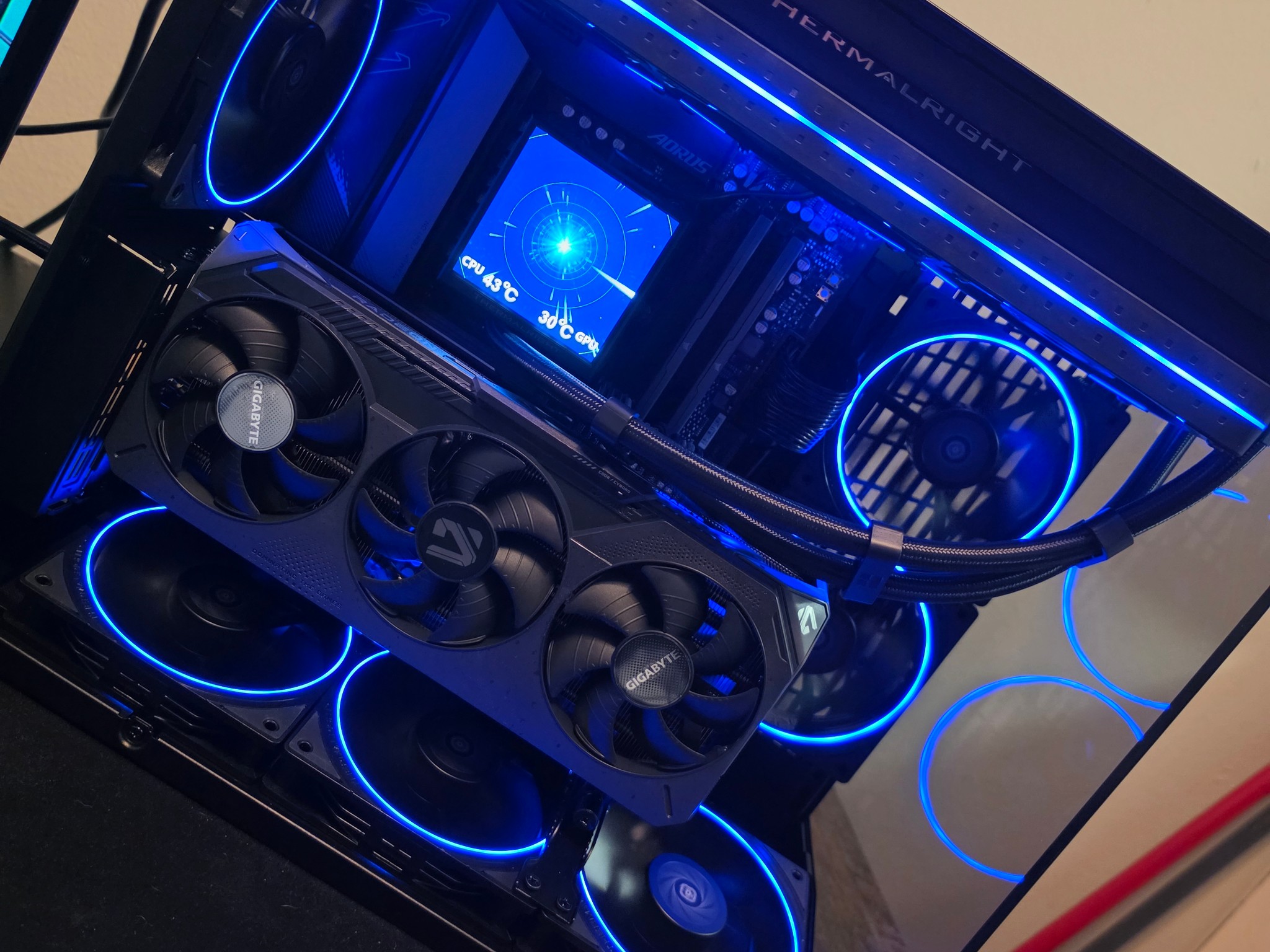 RX 9070 XT, Ryzen 7 9800X3D, 32gb 6000mhz DDR5, 1tb NVMe SSD