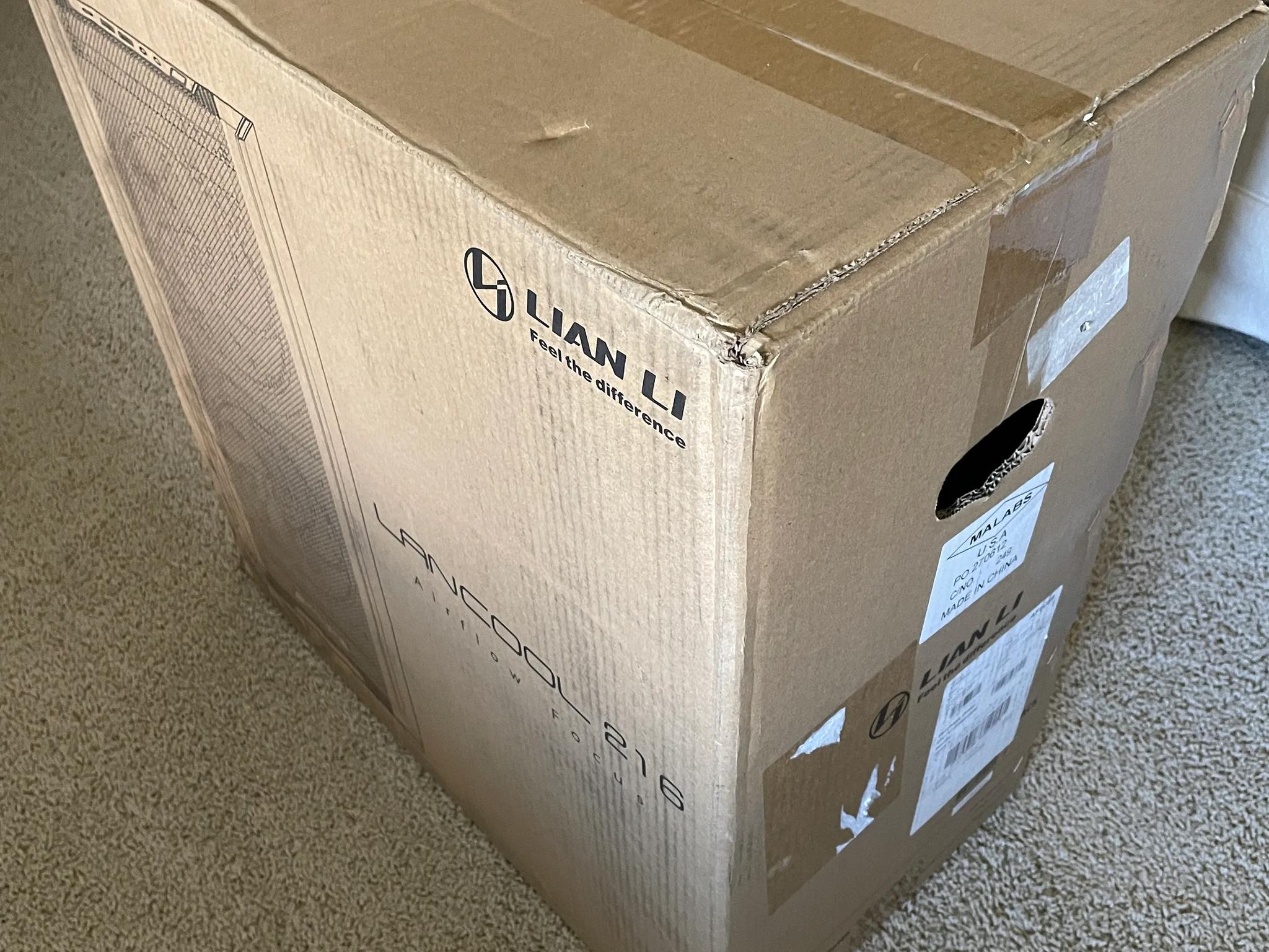 LIKE NEW! Lian-Li Lancool 216 PC Case - Black, No RGB